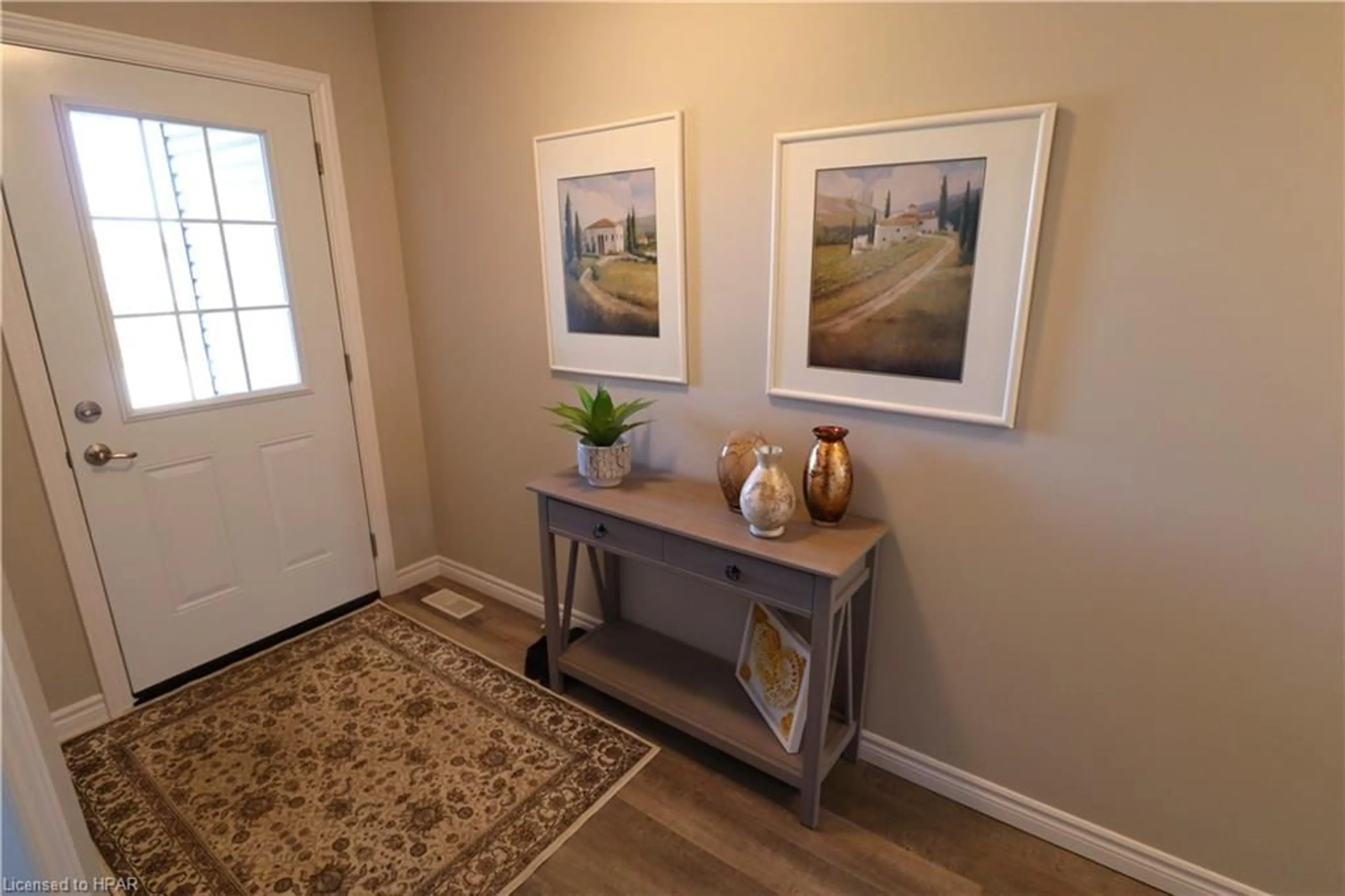 Indoor entryway for 28 Huron Heights Dr, Ashfield-Colborne-Wawanosh Ontario N7A 0B1