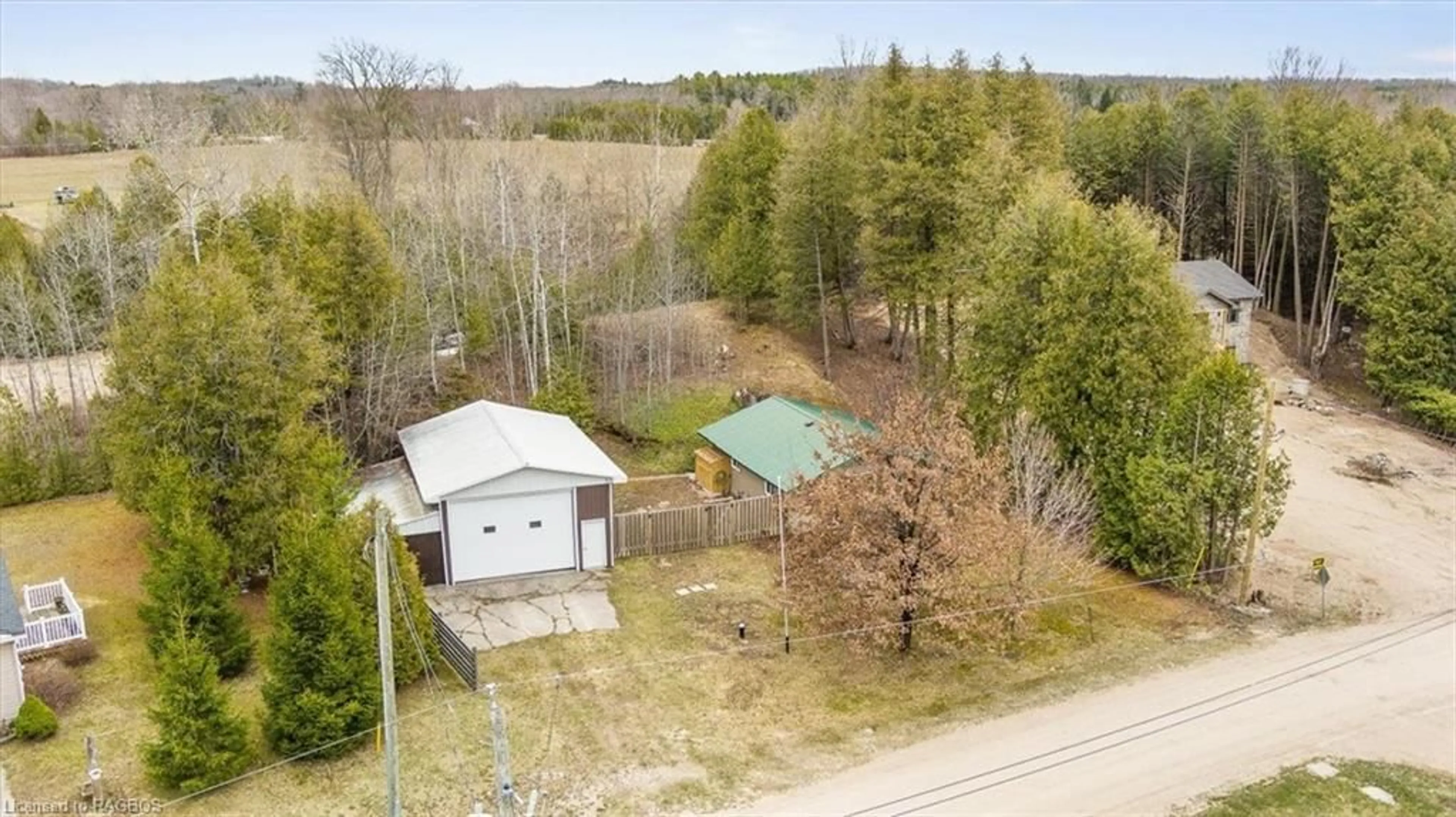 Shed for 251 Mccullough Lake Dr, Williamsford Ontario N0H 2V0