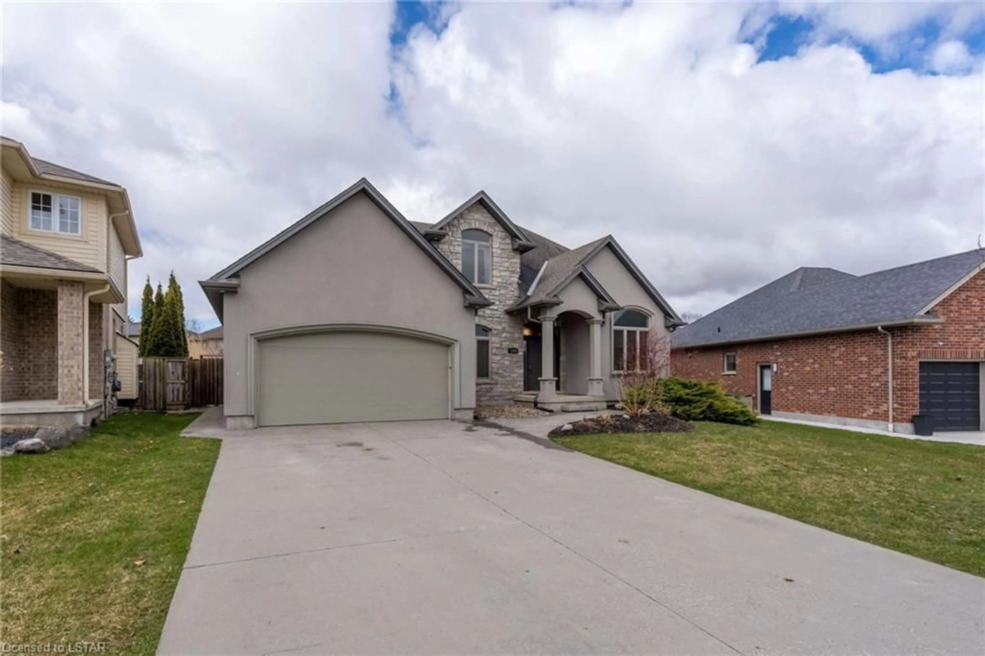 Frontside or backside of a home for 1729 Tigerlily Rd, London Ontario N6K 0A3