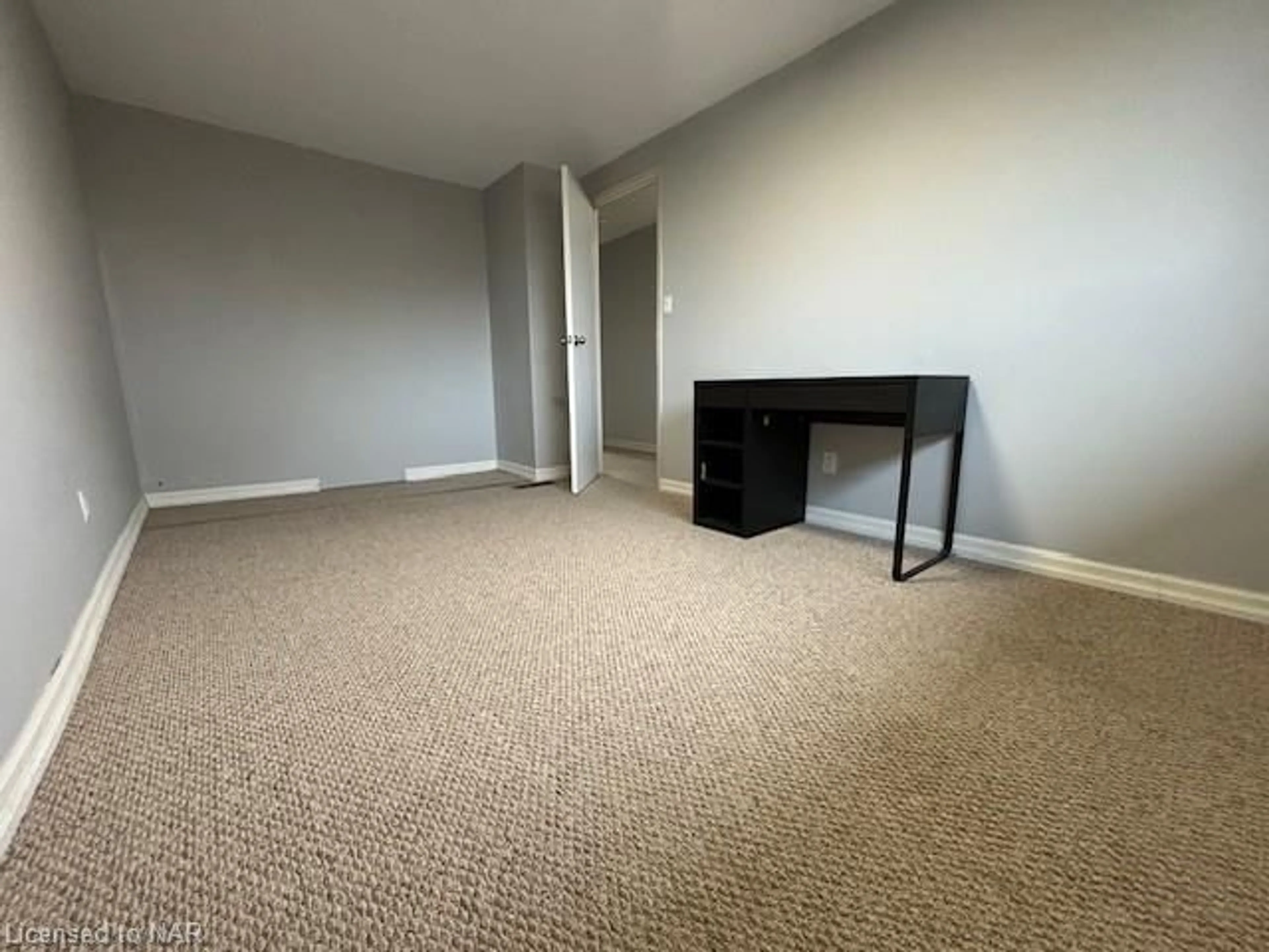 A pic of a room for 151 Linwell Rd #54, St. Catharines Ontario L2N 6P3
