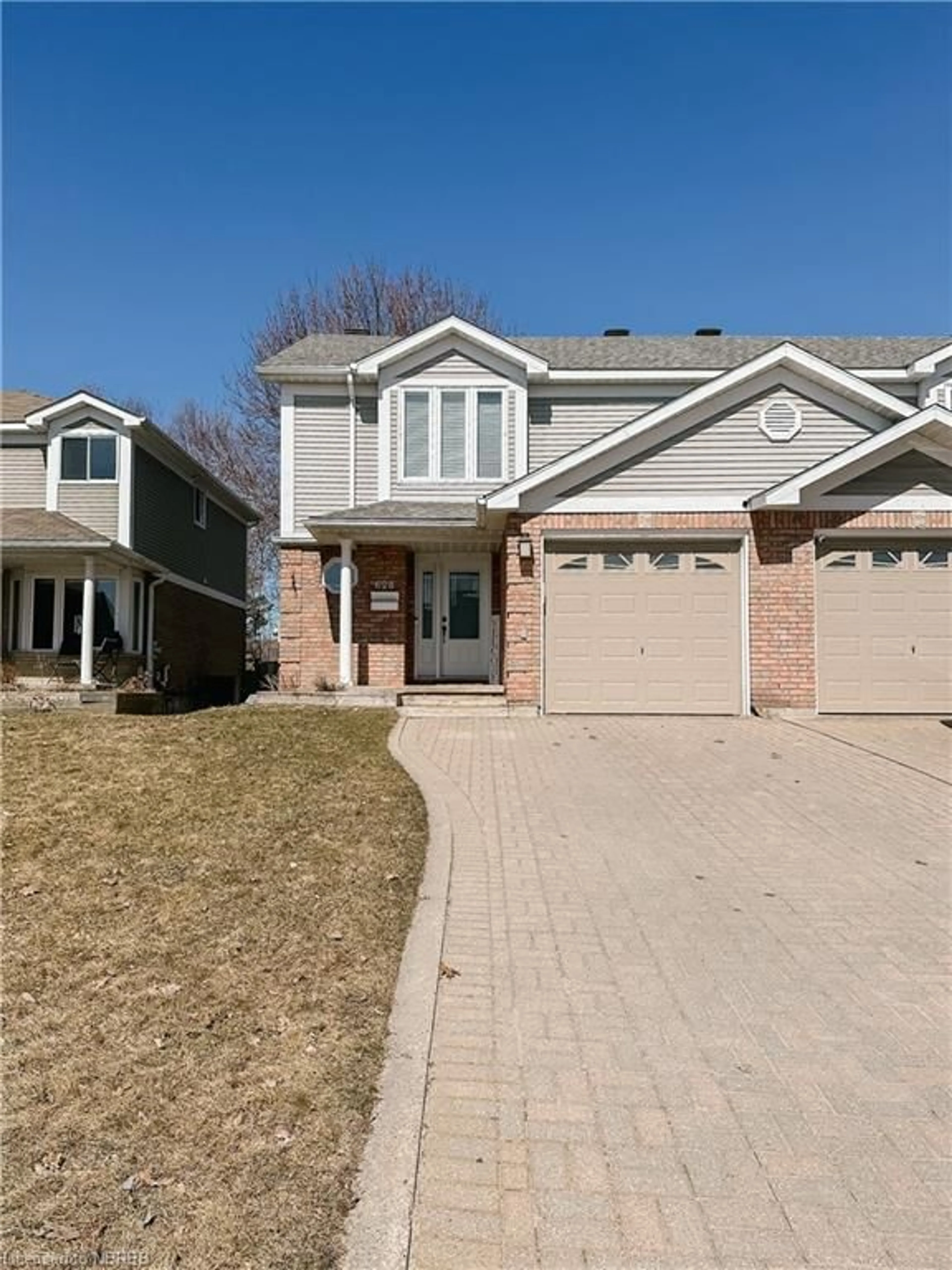 Home with brick exterior material for 628 Tackaberry Dr, North Bay Ontario P1B 9L1