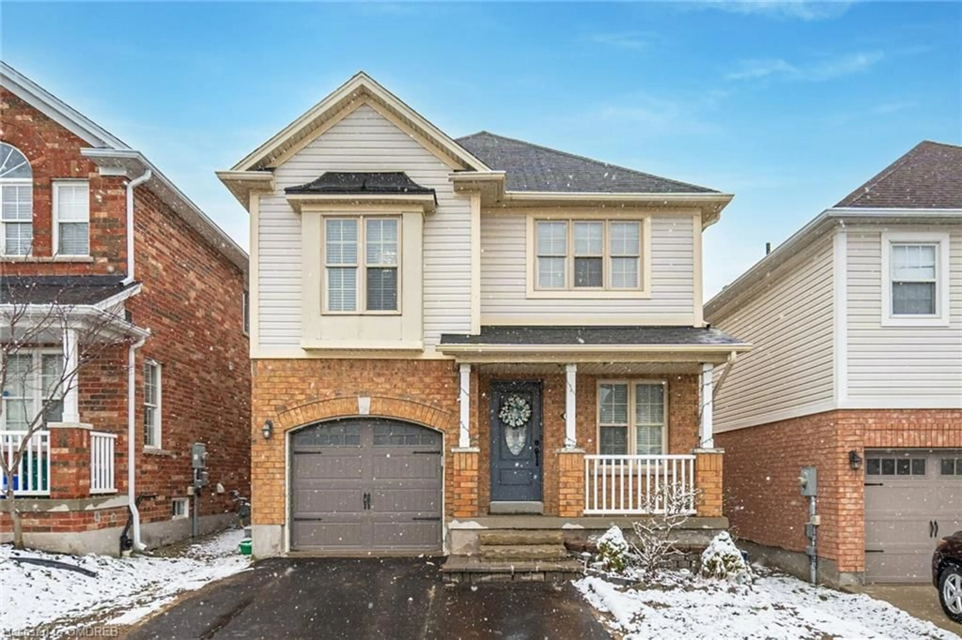 Home with brick exterior material for 51 Yeaman Dr, Cambridge Ontario N1P 1J6