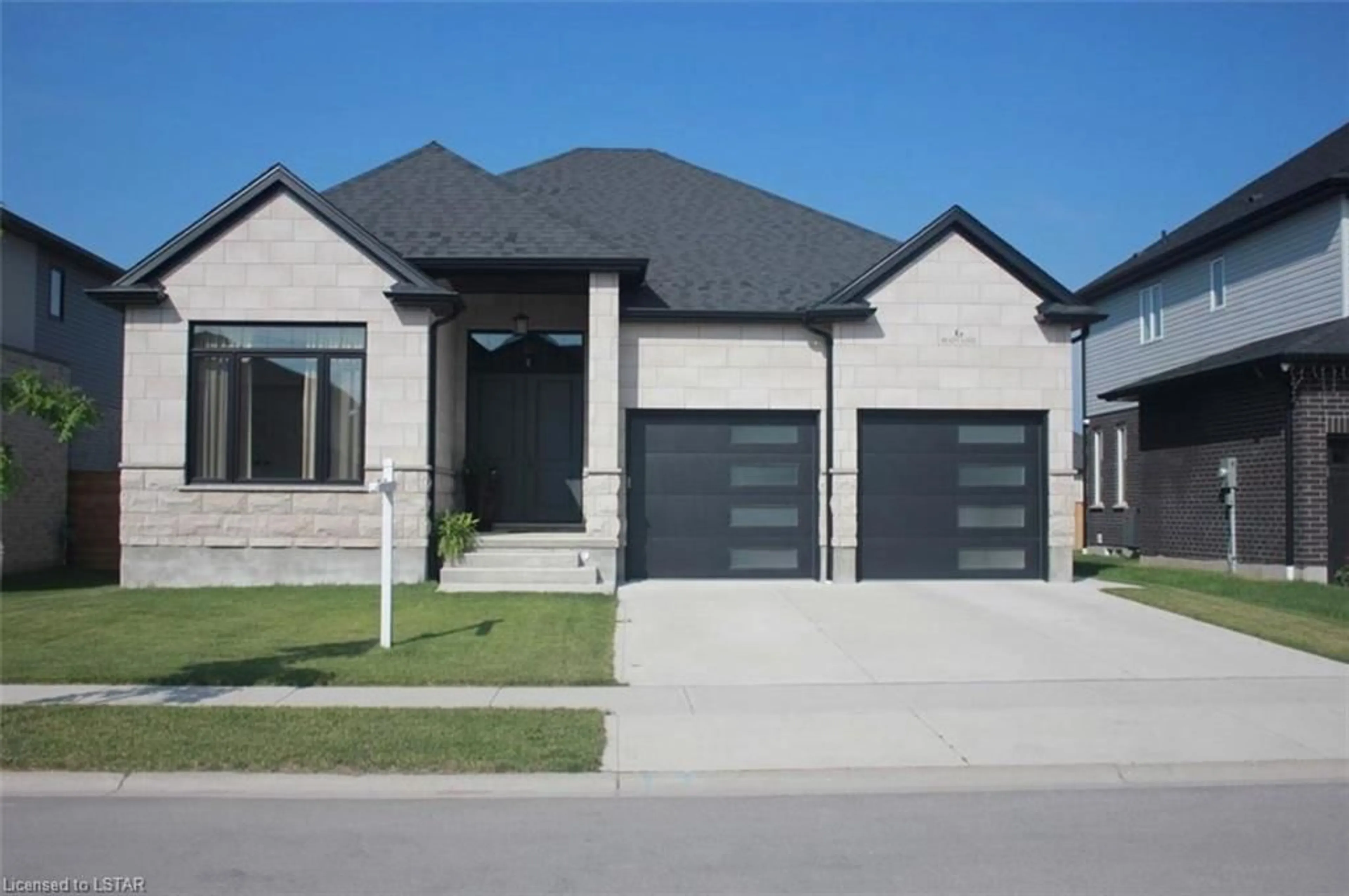 Frontside or backside of a home for 6 Beaty Lane, Thamesford Ontario N0M 2M0