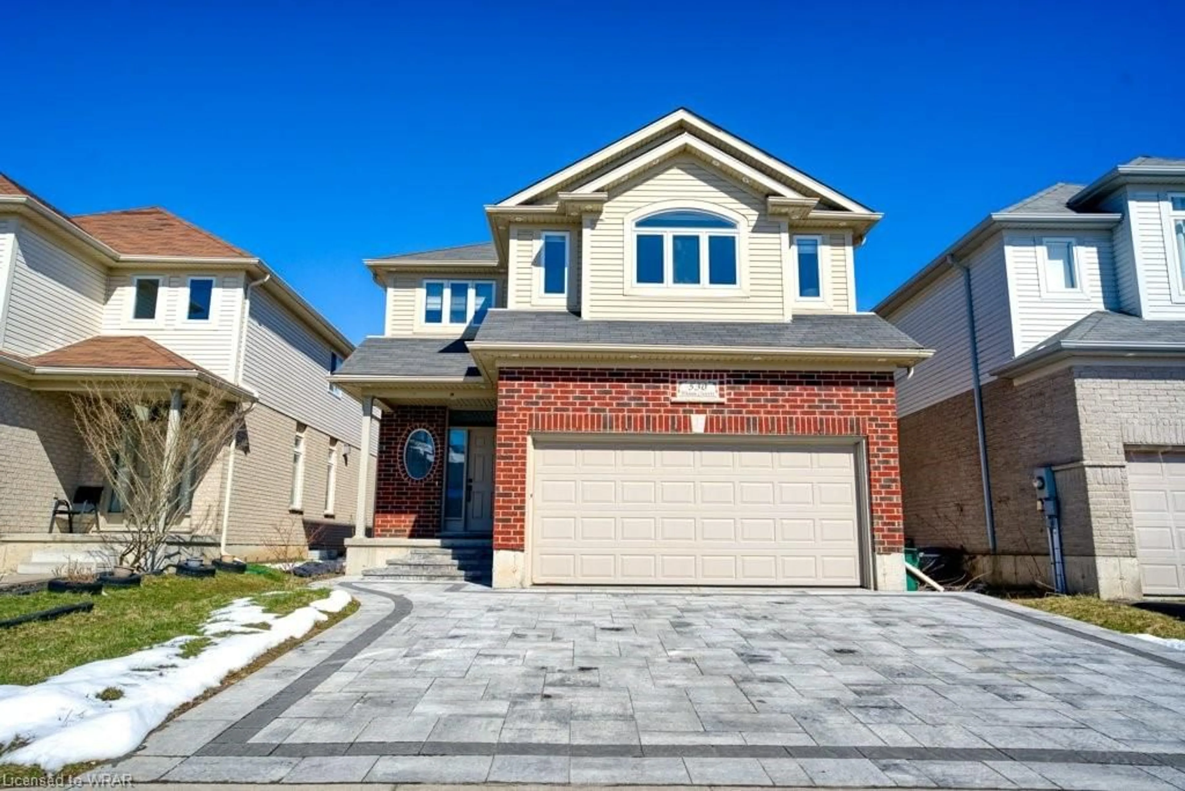 Home with brick exterior material for 530 Wasaga Cres, Waterloo Ontario N2V 2Y8