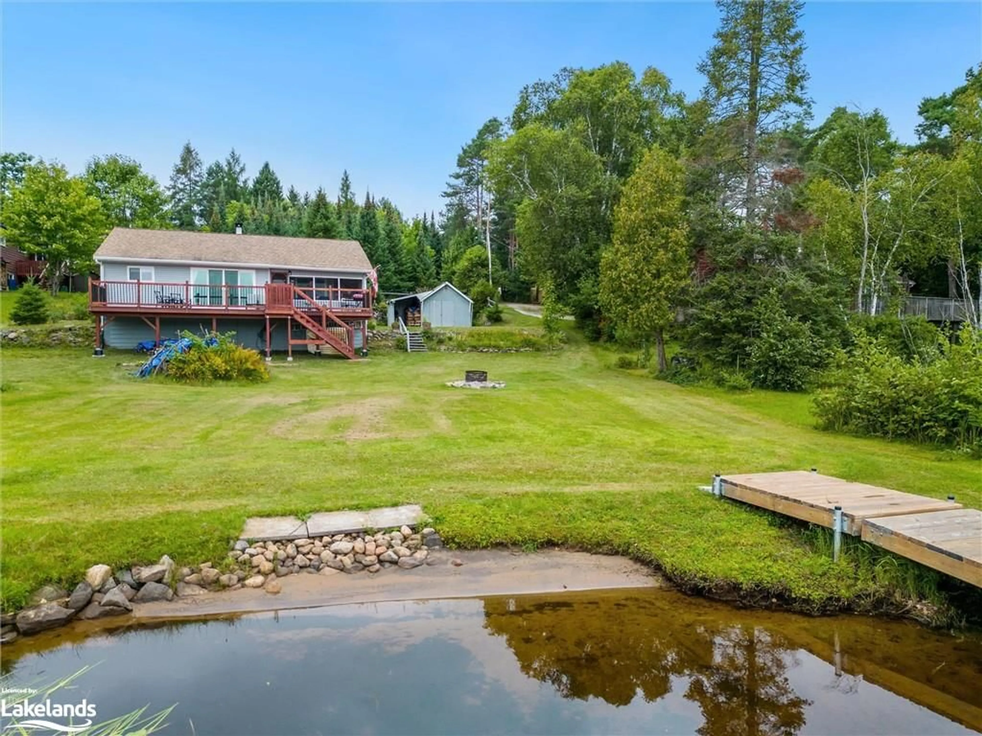 Cottage for 9 Courland Rd, Ahmic Harbour Ontario P0A 1A0