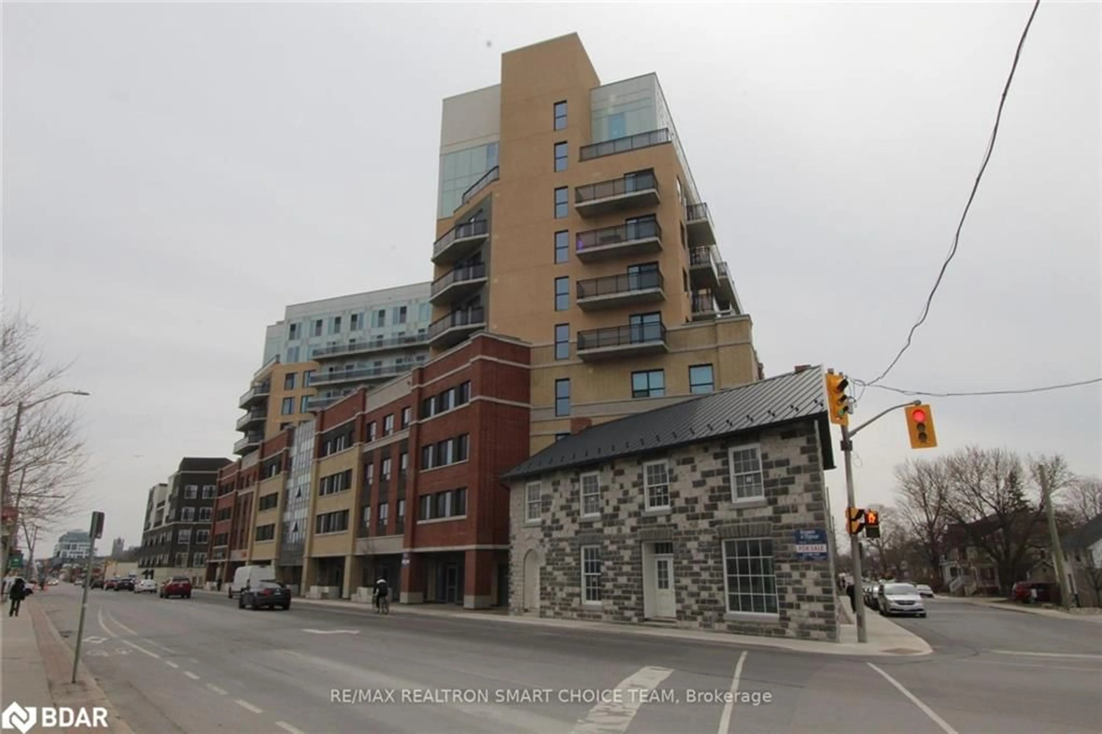 A pic from exterior of the house or condo for 652 Princess St #323, Kingston Ontario K7I 1E5