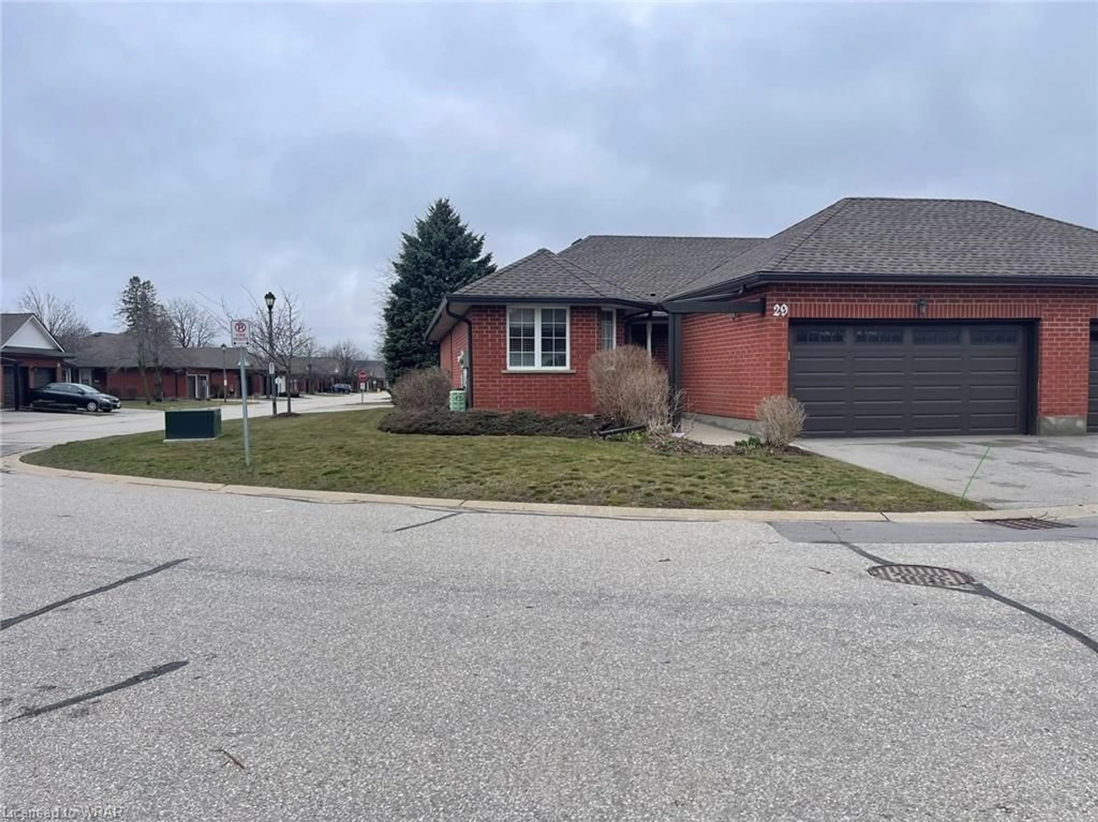 Frontside or backside of a home for 10 Isherwood Ave #29, Cambridge Ontario N1R 8L7