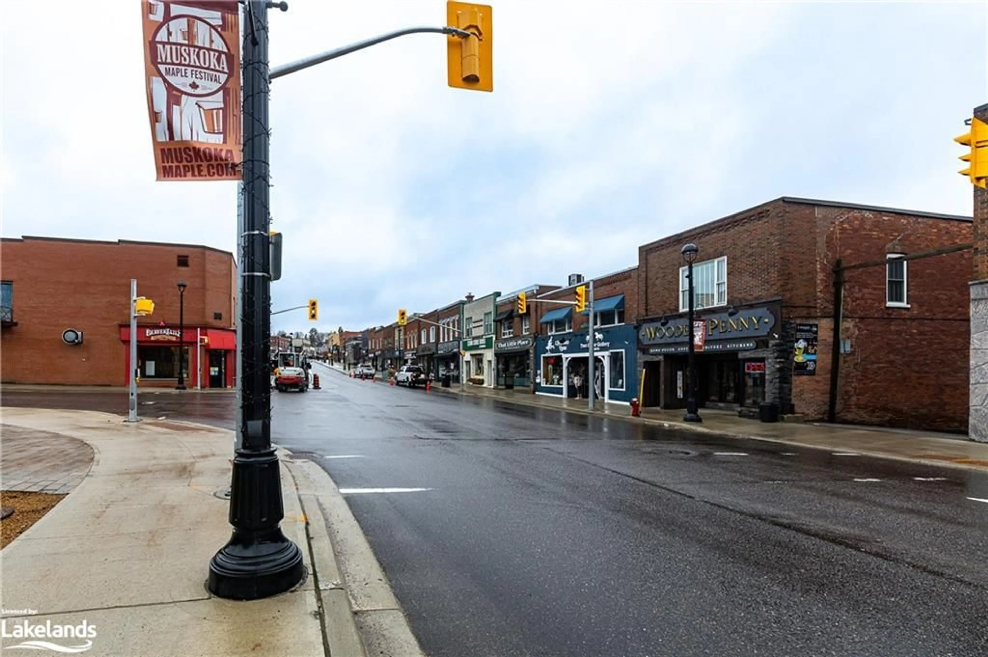 A view of a street for 27 Brunel Rd, Huntsville Ontario P1H 1P4