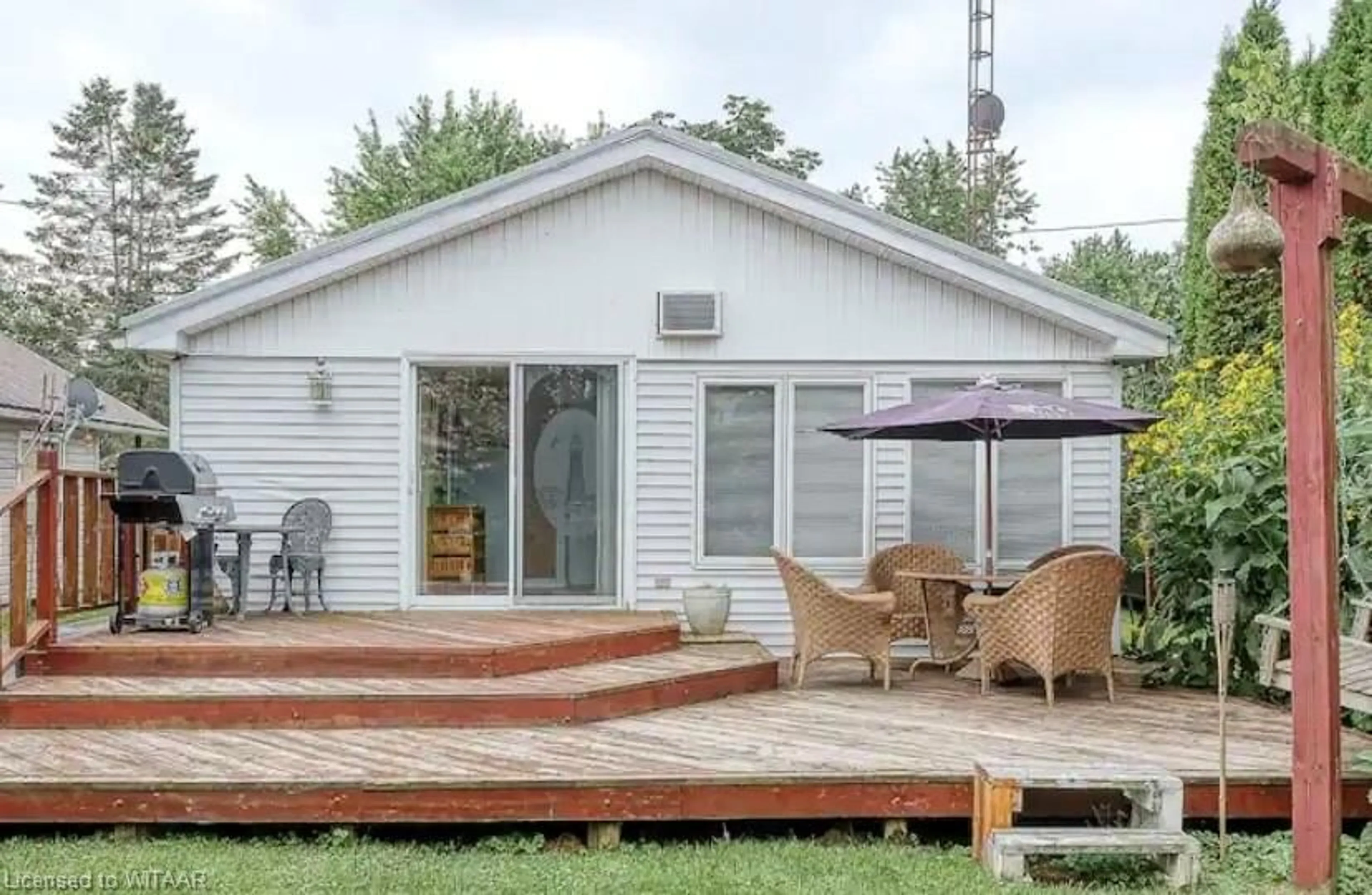 Patio for 4 Palin St, Long Point Ontario N0E 1M0