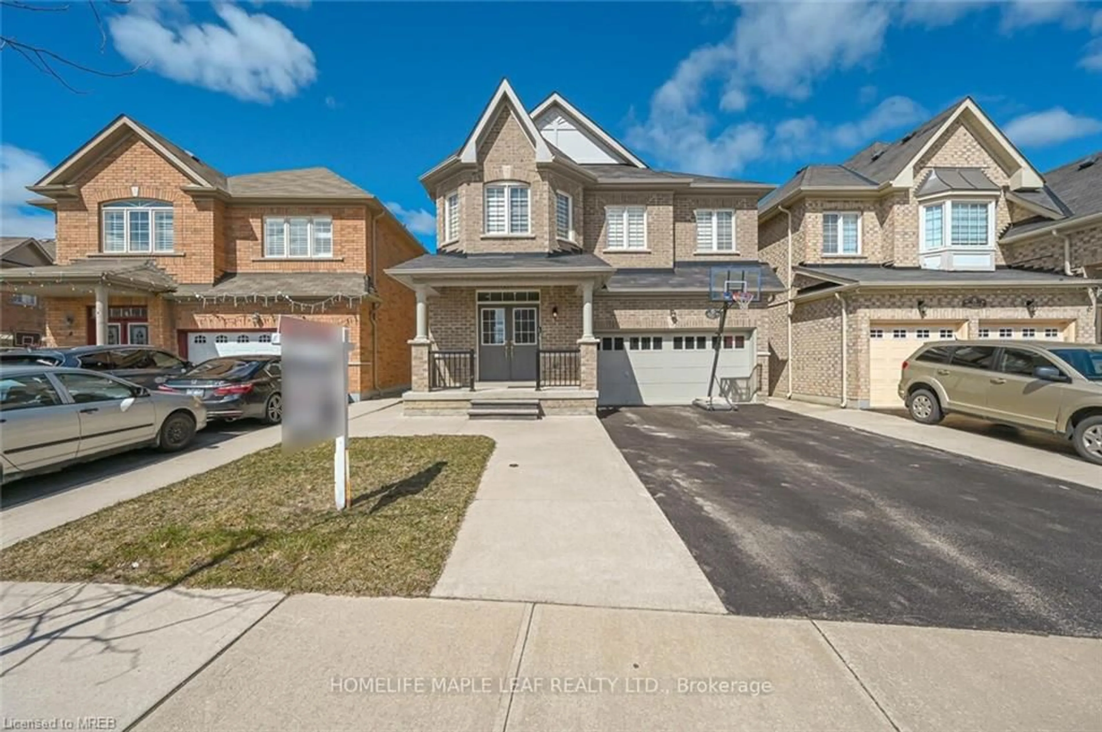 A pic from exterior of the house or condo for 06 Addiscott St, Brampton Ontario L6R 0W1