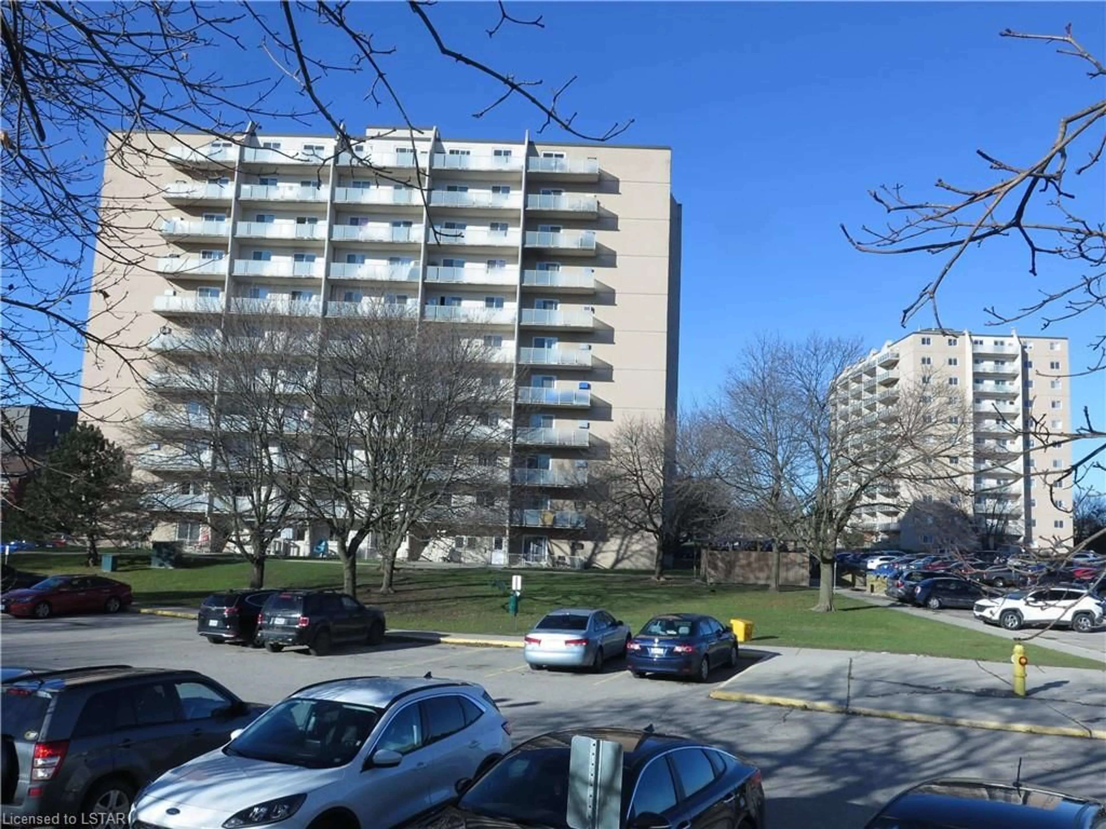 A pic from exterior of the house or condo for 563 Mornington Ave #1105, London Ontario N5Y 4T8
