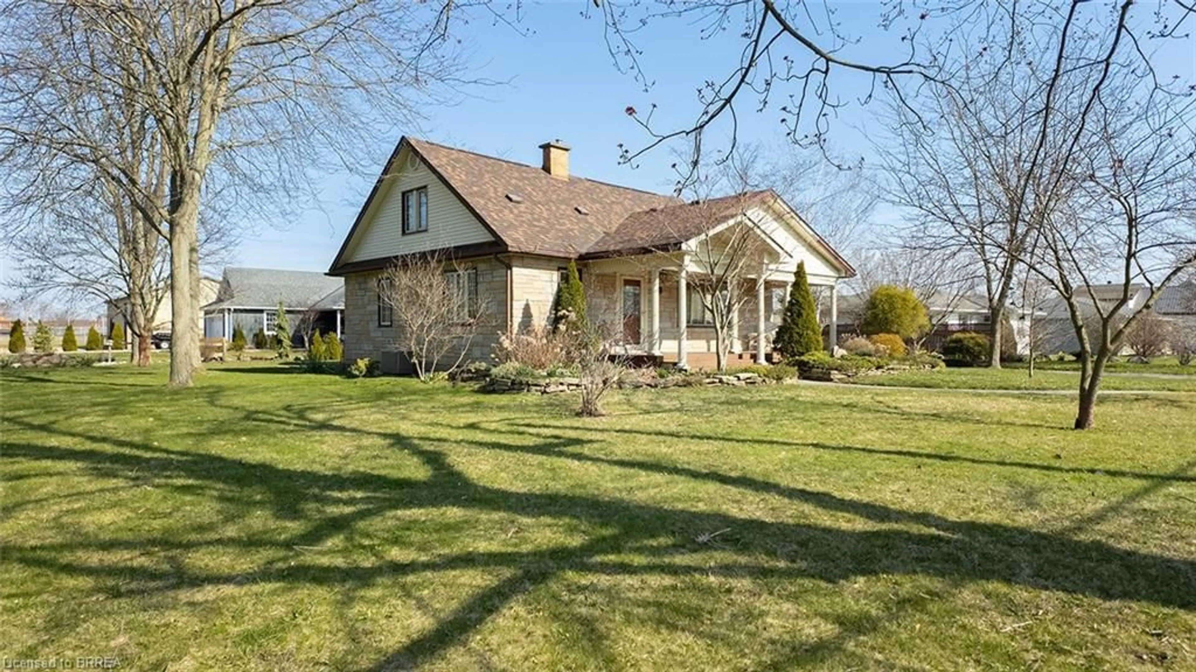 Cottage for 3628 Concession Dr, Glencoe Ontario N0L 1M0