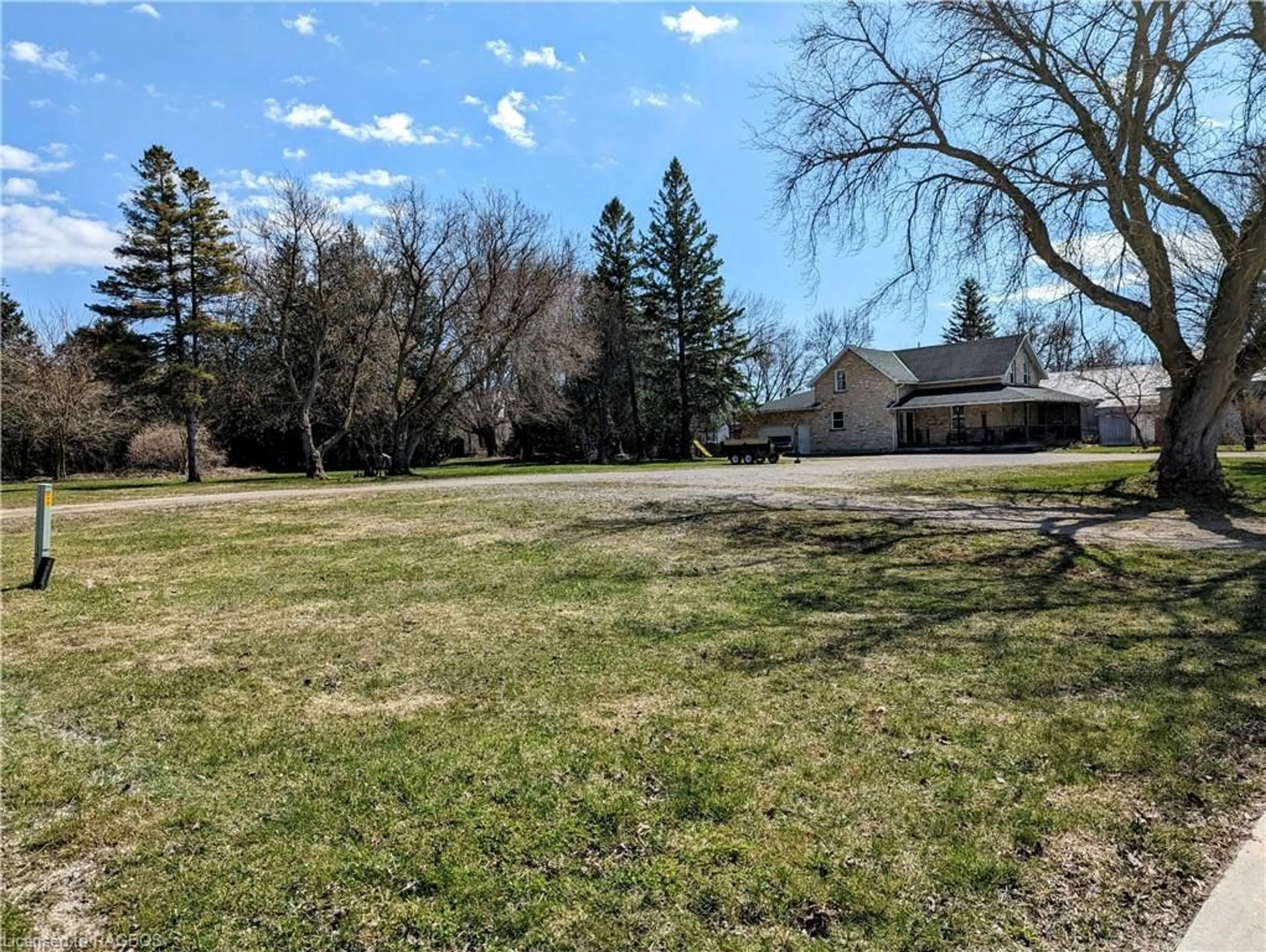 Fenced yard for 60 Ross St, Tiverton Ontario N0G 2T0