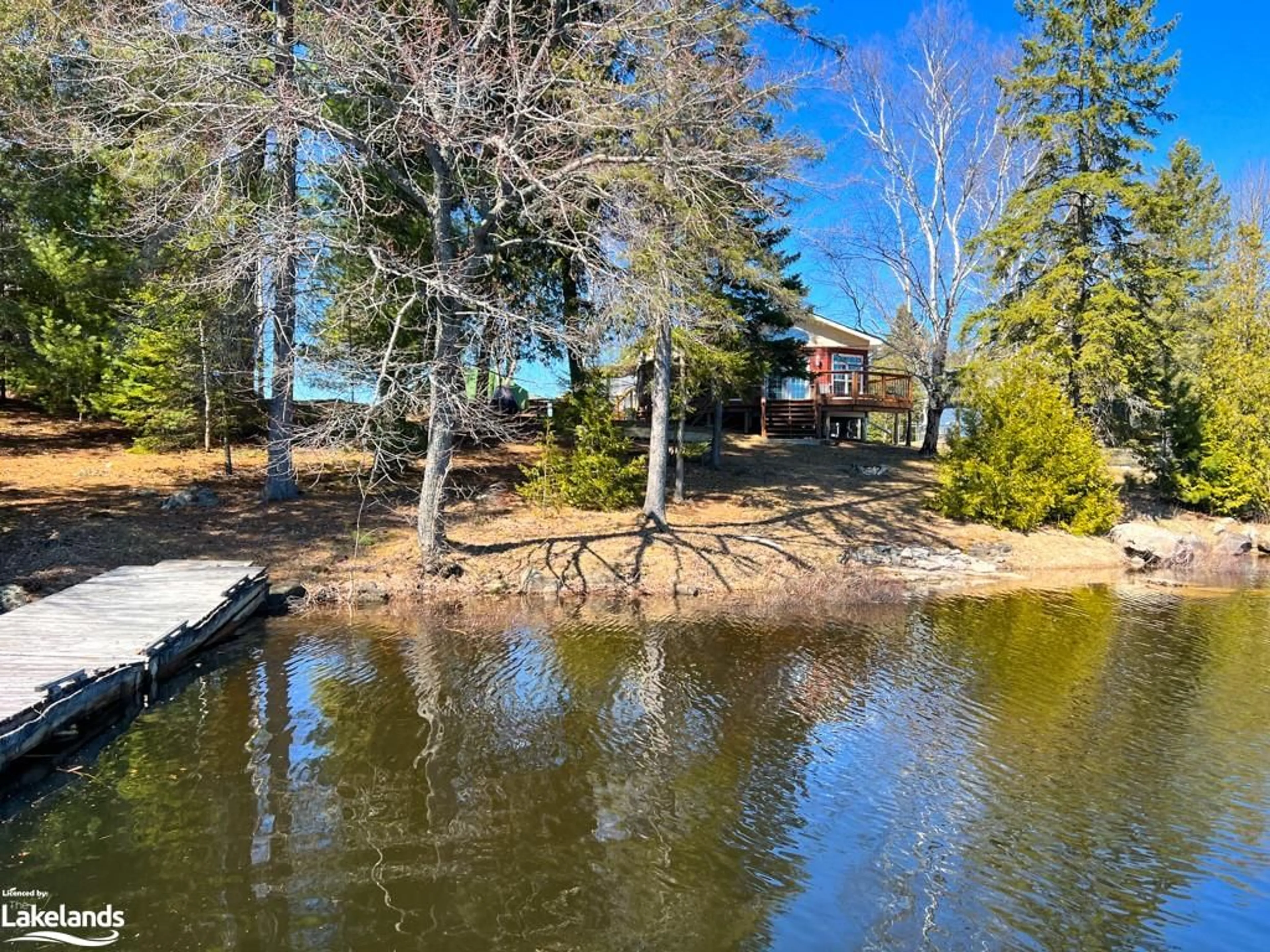 Cottage for 400C Whitestone Lake Rd, Whitestone Ontario P0A 1G0