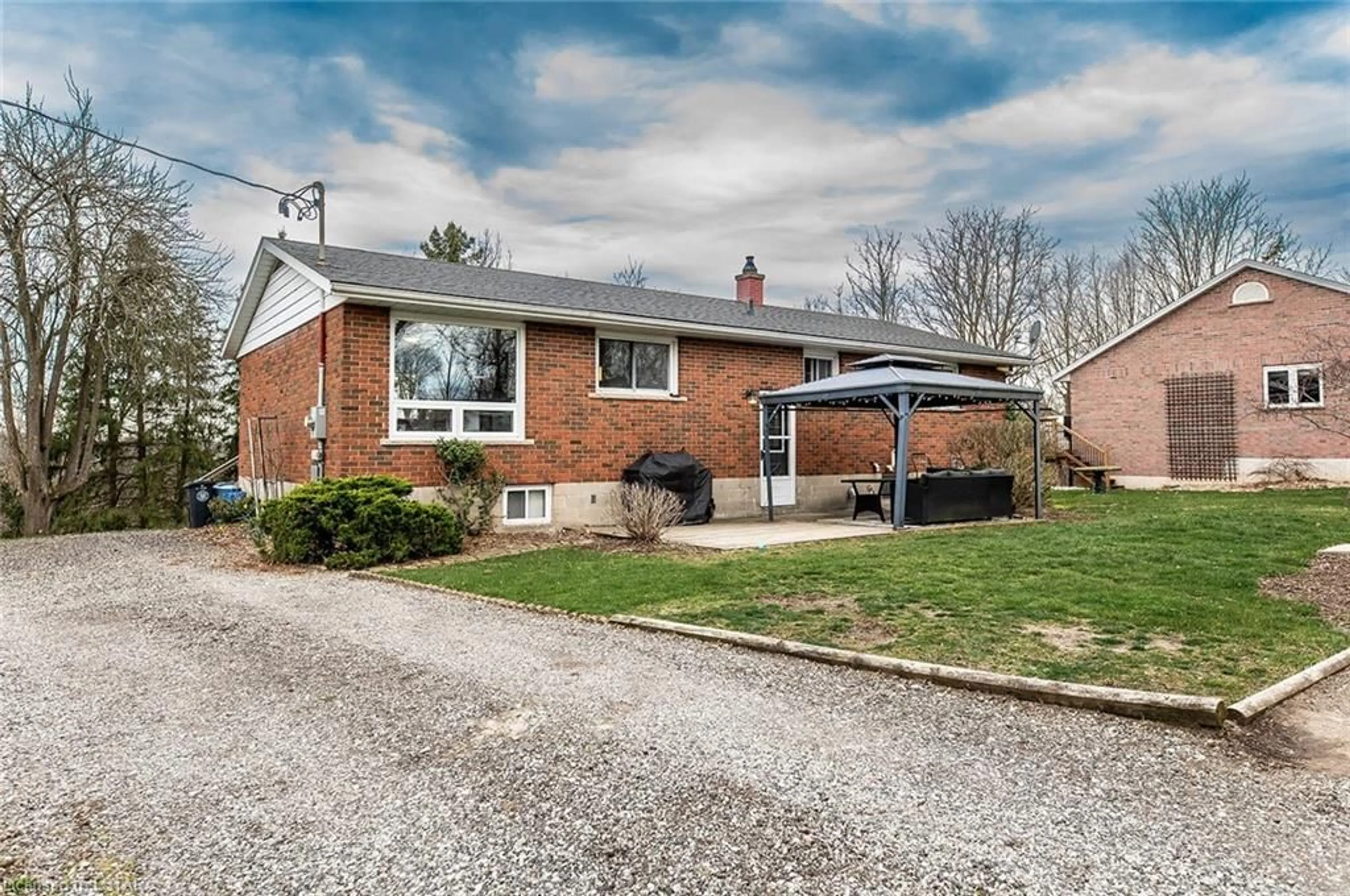 Home with brick exterior material for 110 Cowan Lane, St. Thomas Ontario N5P 2M1