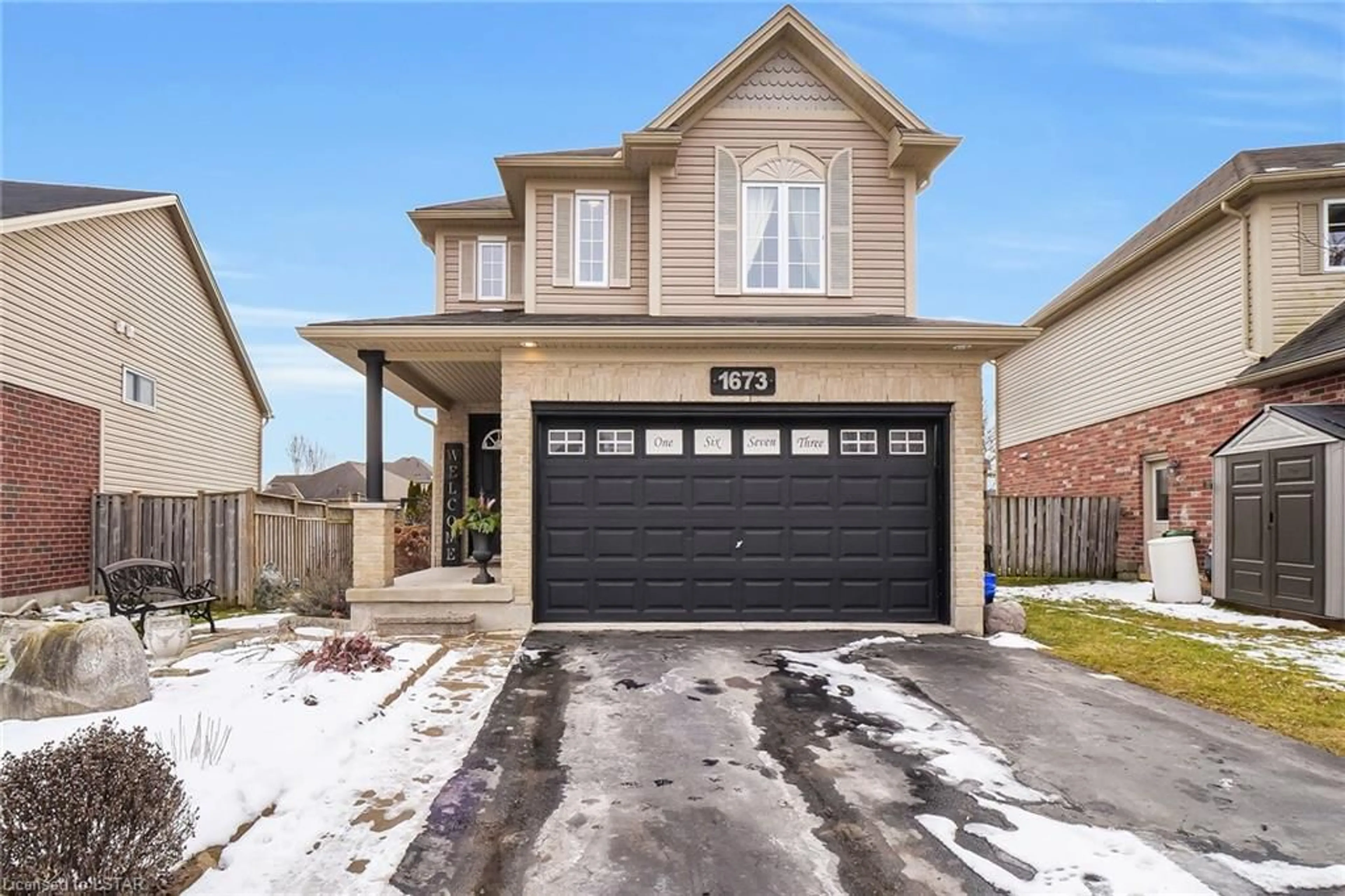 Frontside or backside of a home for 1673 Portrush Way, London Ontario N5X 0B9