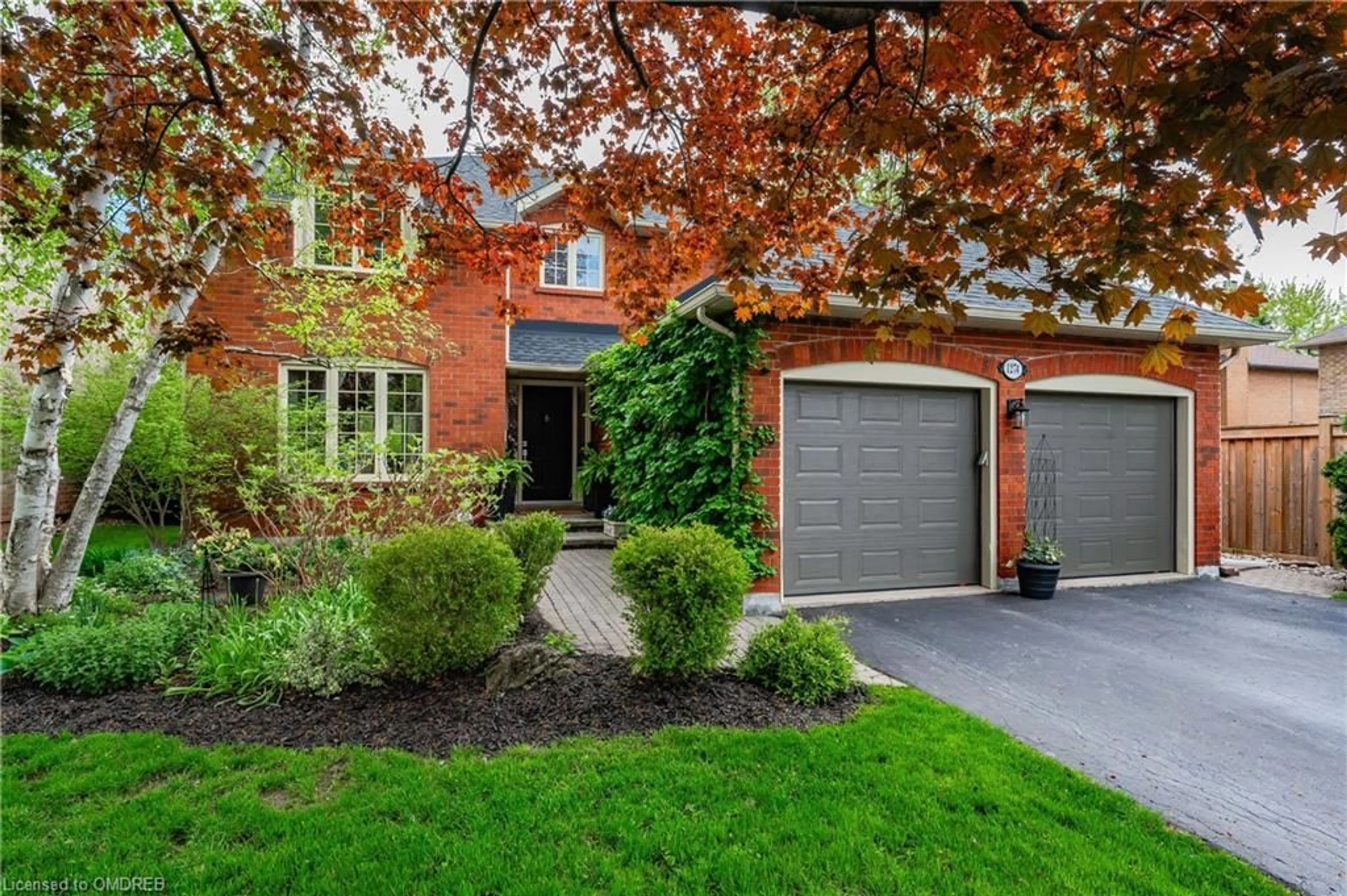 Home with brick exterior material for 1274 Fairmeadow Trail, Oakville Ontario L6M 2M3