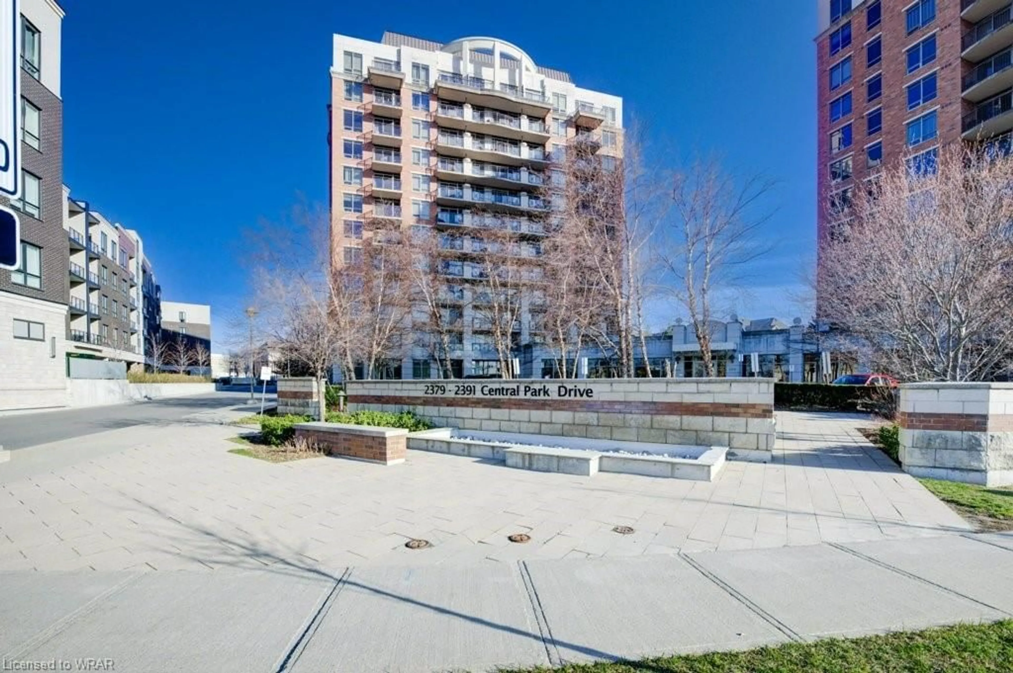 A pic from exterior of the house or condo for 2379 Central Park Dr #101, Oakville Ontario L6H 0E3