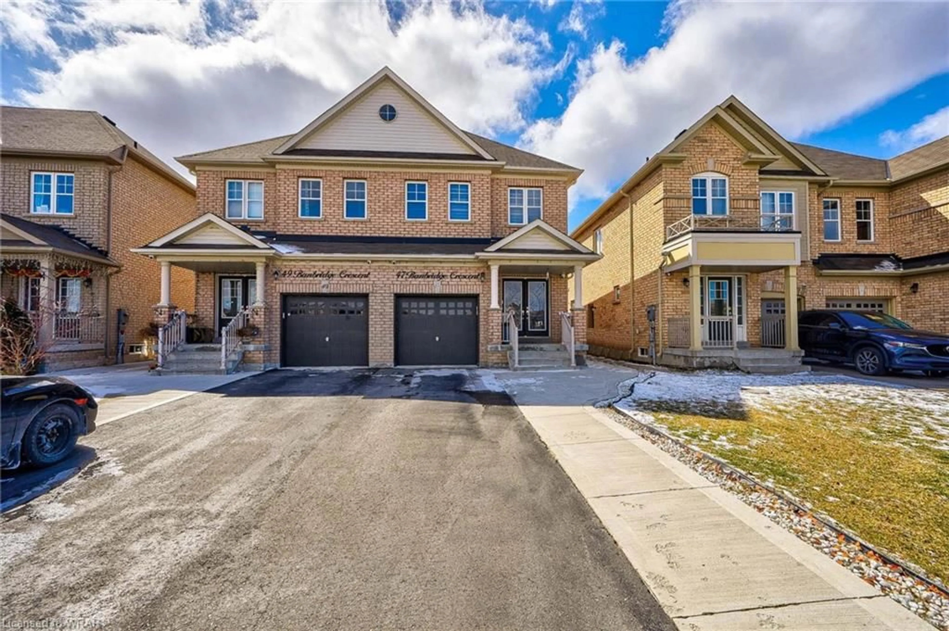 A pic from exterior of the house or condo for 47 Banbridge Cres, Brampton Ontario L6X 5M1