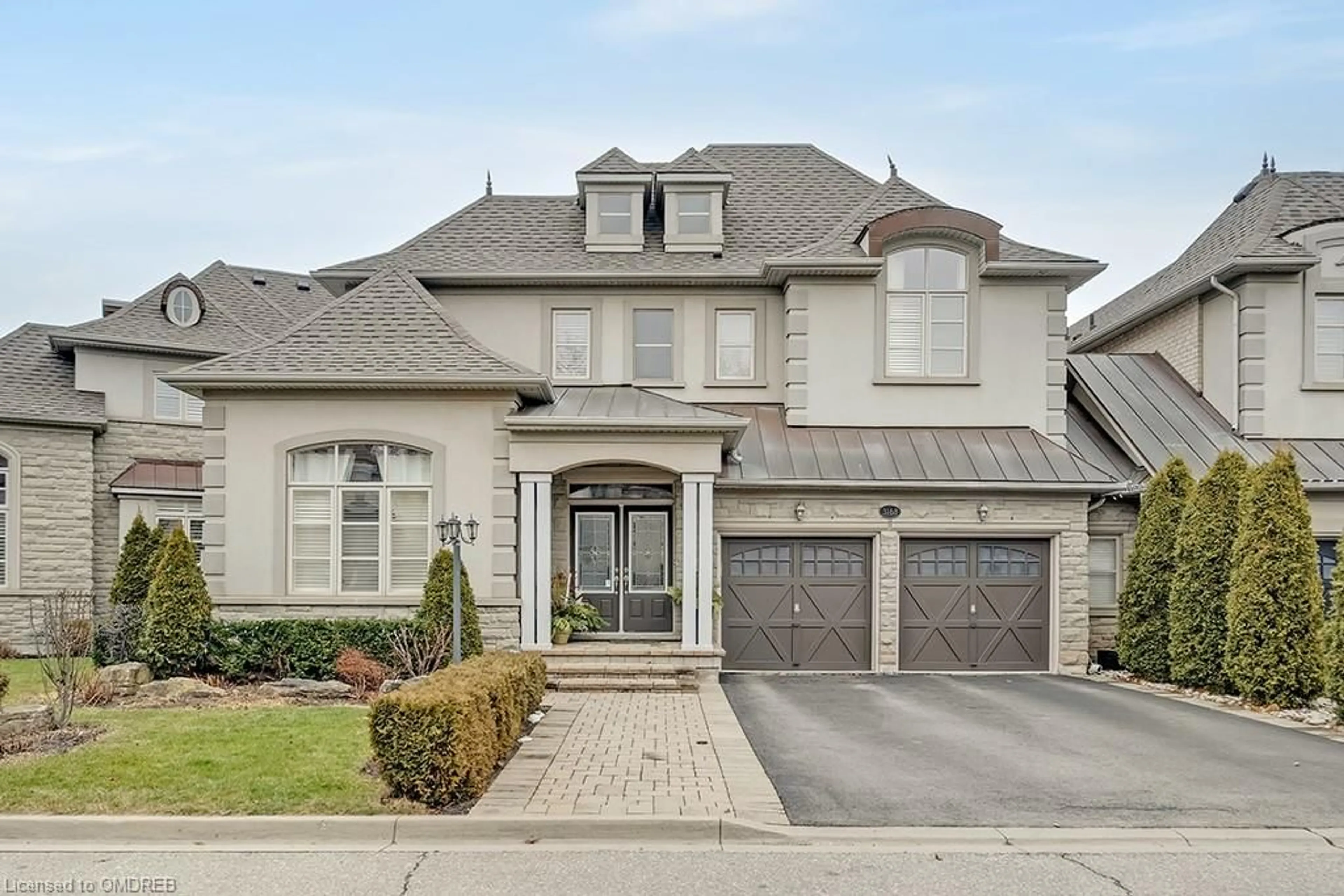 Frontside or backside of a home for 3168 Watercliffe Crt, Oakville Ontario L6M 0K7