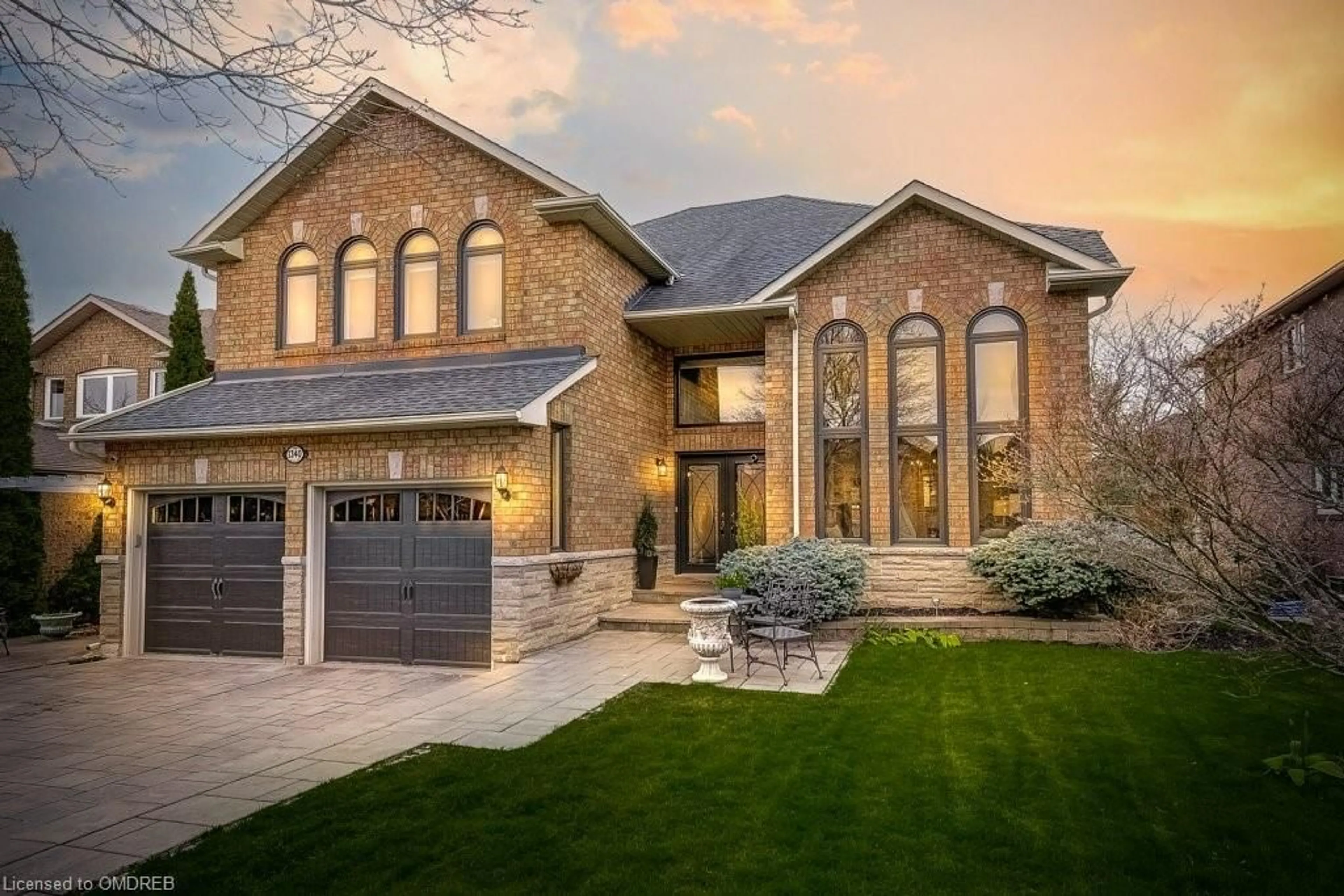 Home with brick exterior material for 1340 Tinsmith Lane, Oakville Ontario L6M 3C8