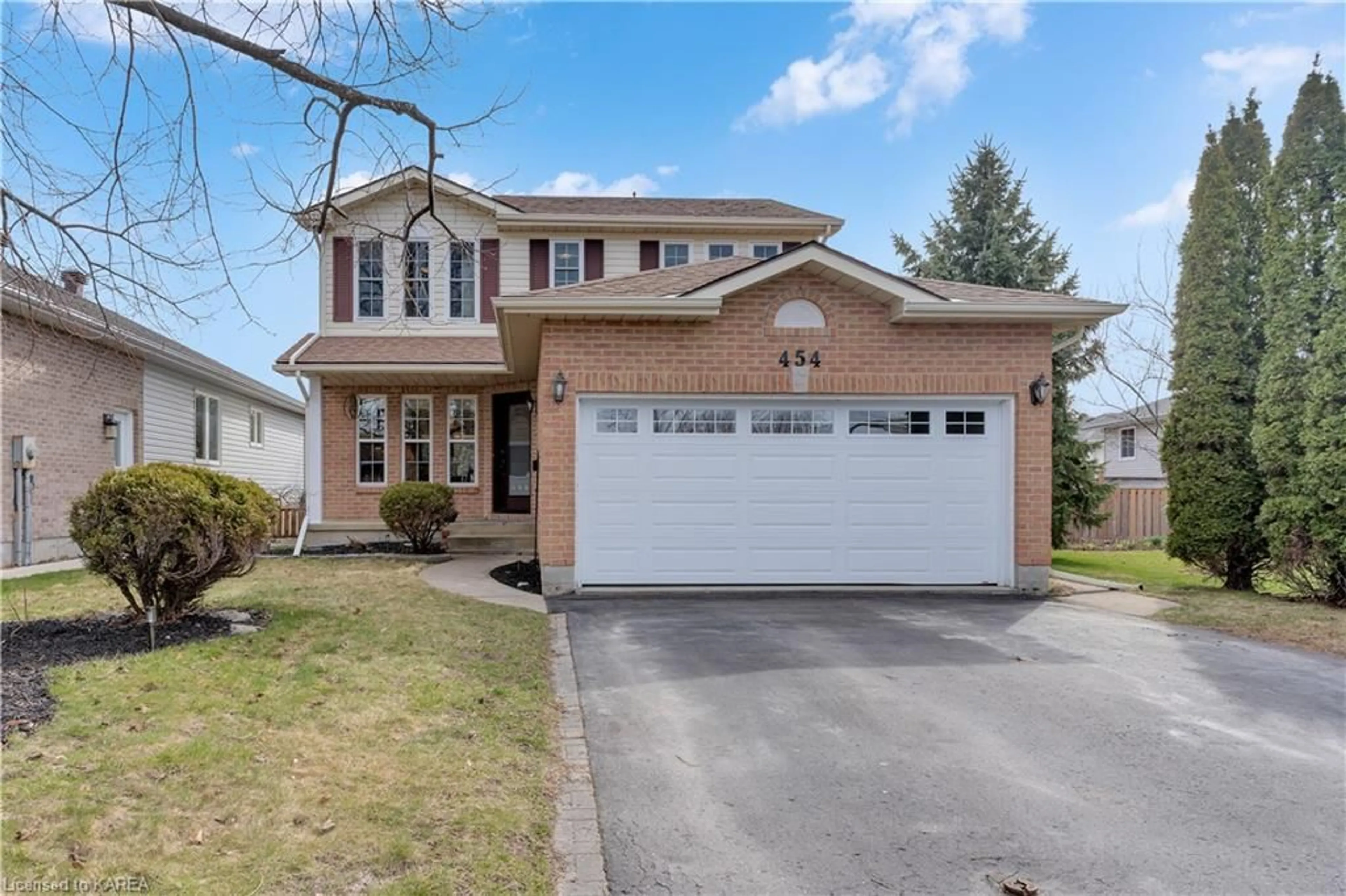 Frontside or backside of a home for 454 Barnsley Cres, Kingston Ontario K7M 8X2