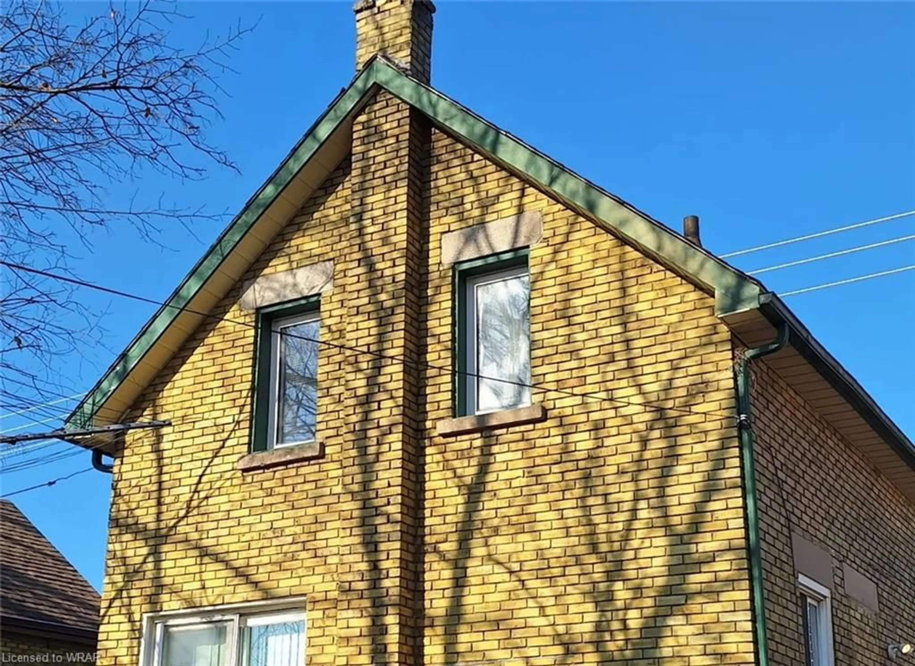 Home with brick exterior material for 411 Victoria St, Kitchener Ontario N2M 3A4
