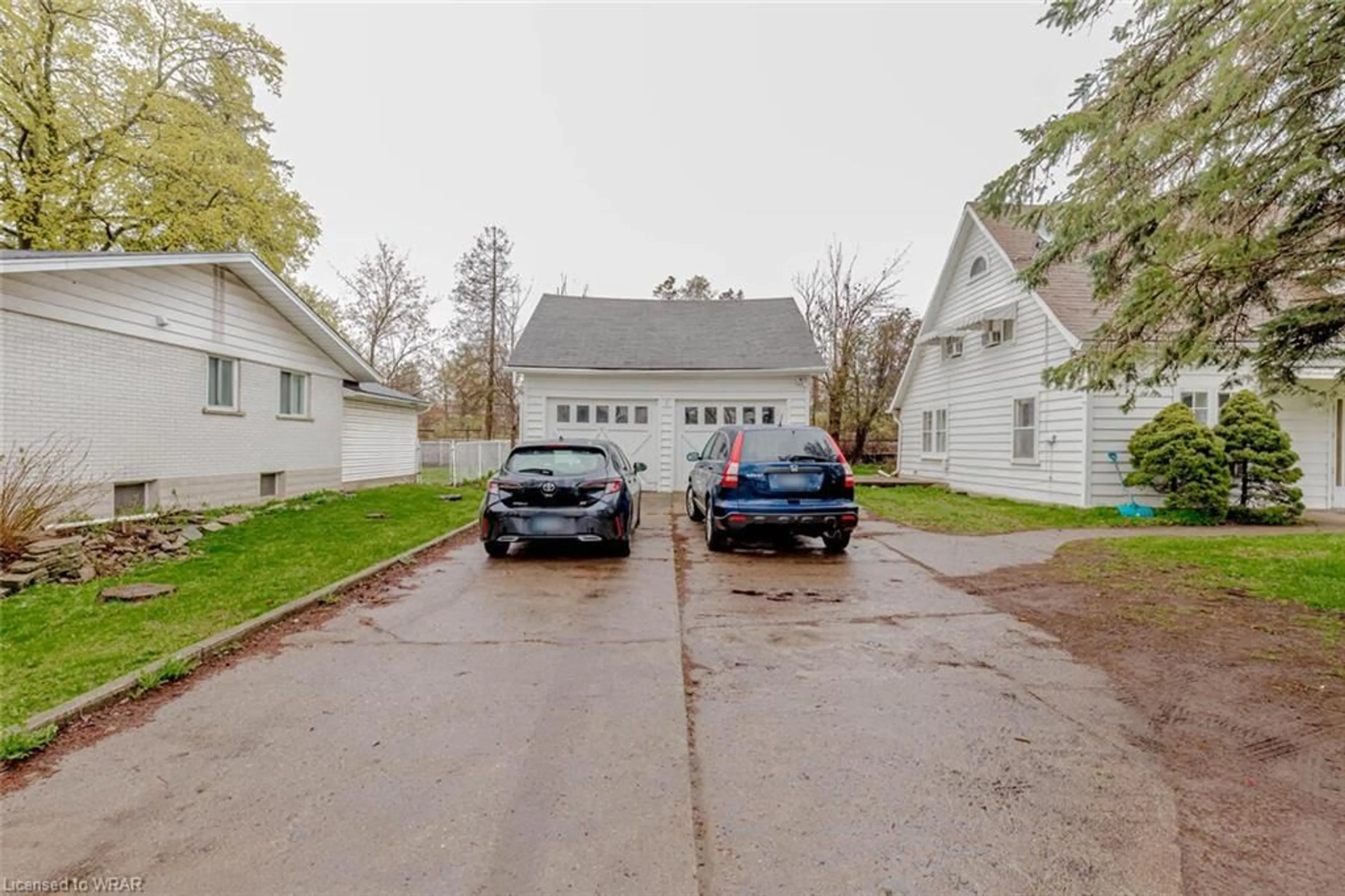 Street view for 1701 King St, Cambridge Ontario N3H 3R6