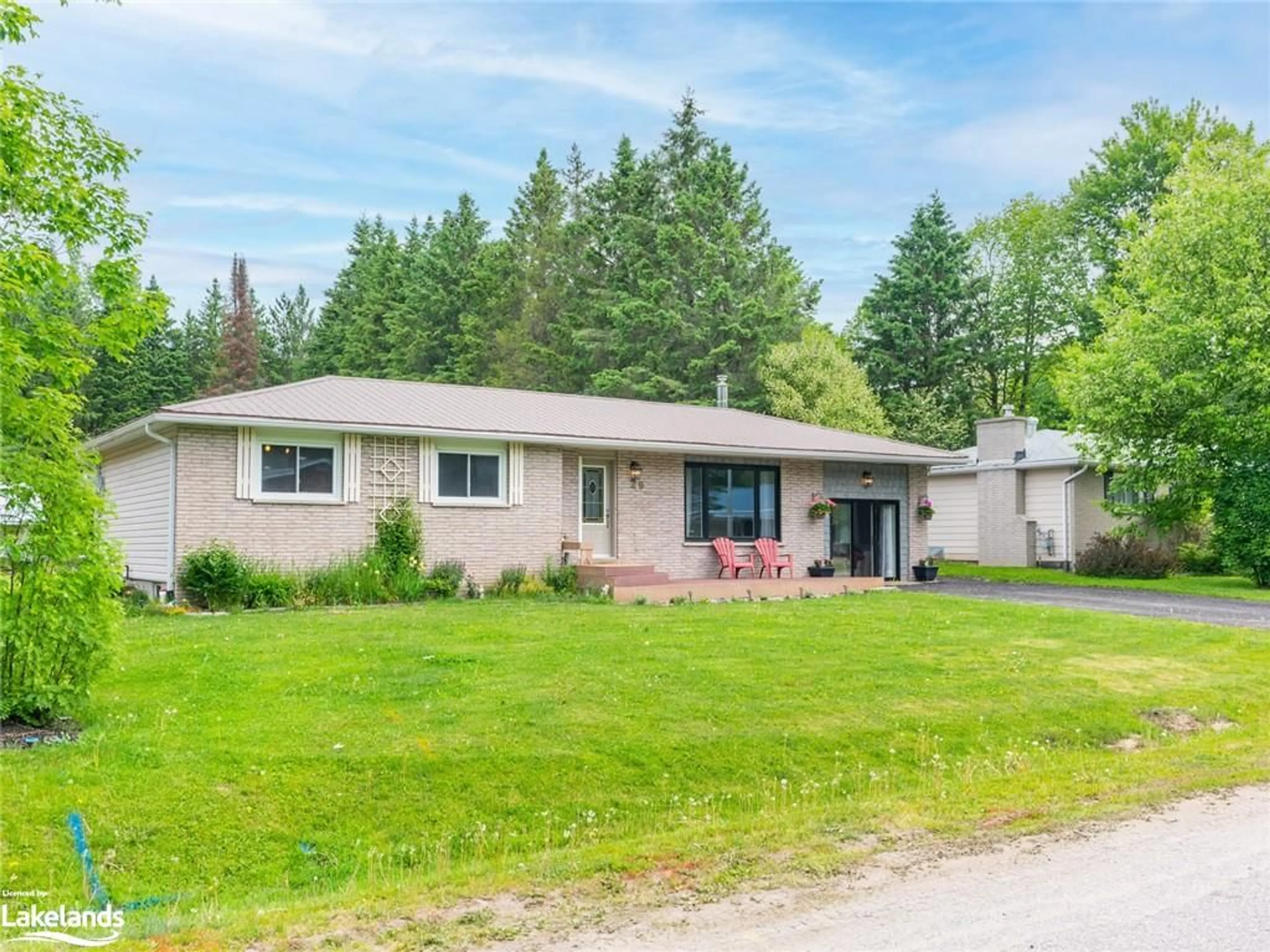 Frontside or backside of a home for 29 Kaye Rd, Bracebridge Ontario P1L 1L1