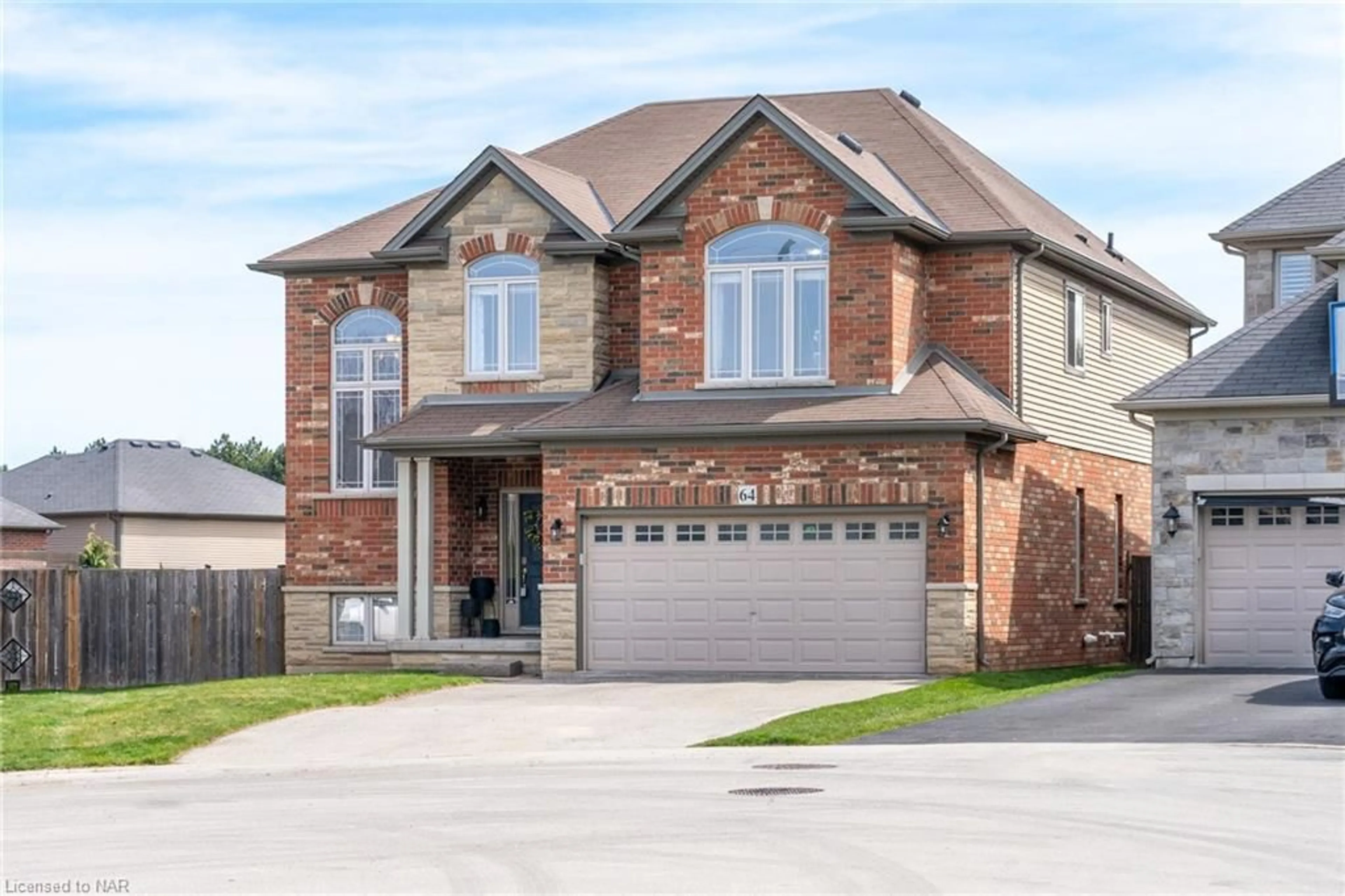 Home with brick exterior material for 64 Tulip St, Grimsby Ontario L3M 5M2