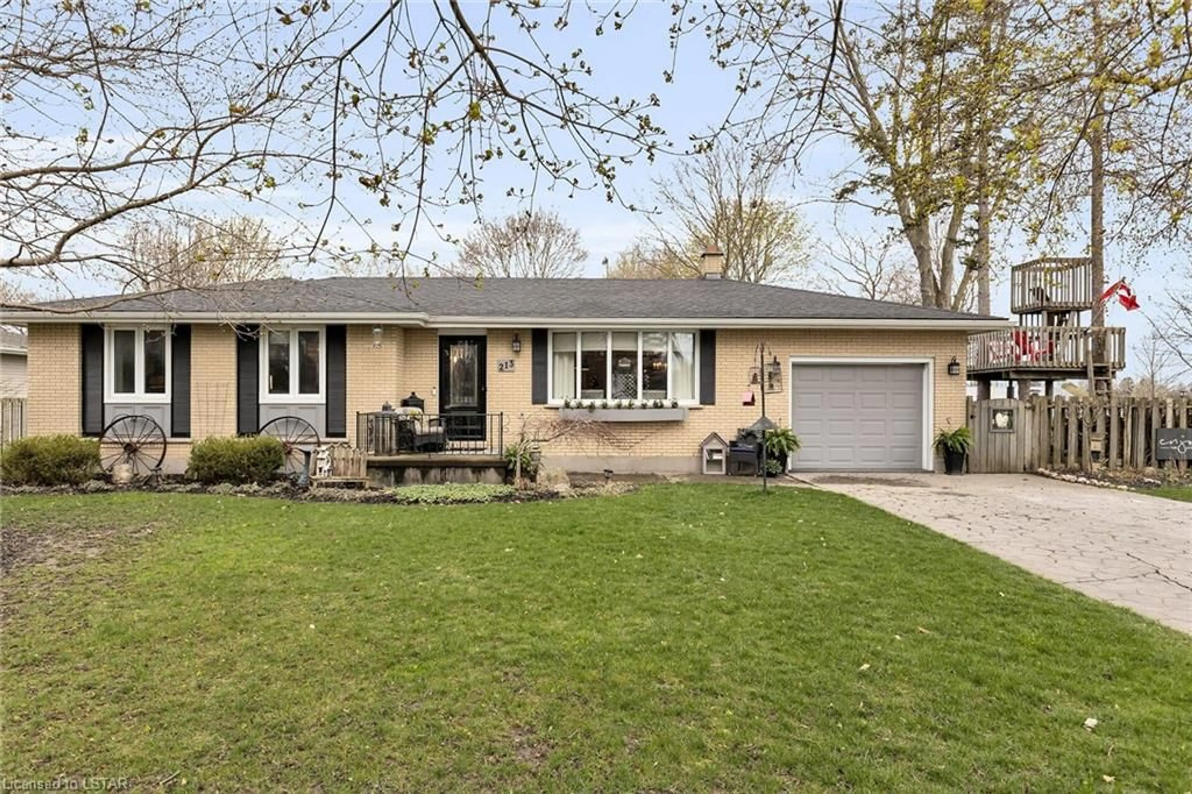 Frontside or backside of a home for 213 Pryde Blvd, Exeter Ontario N0M 1S1