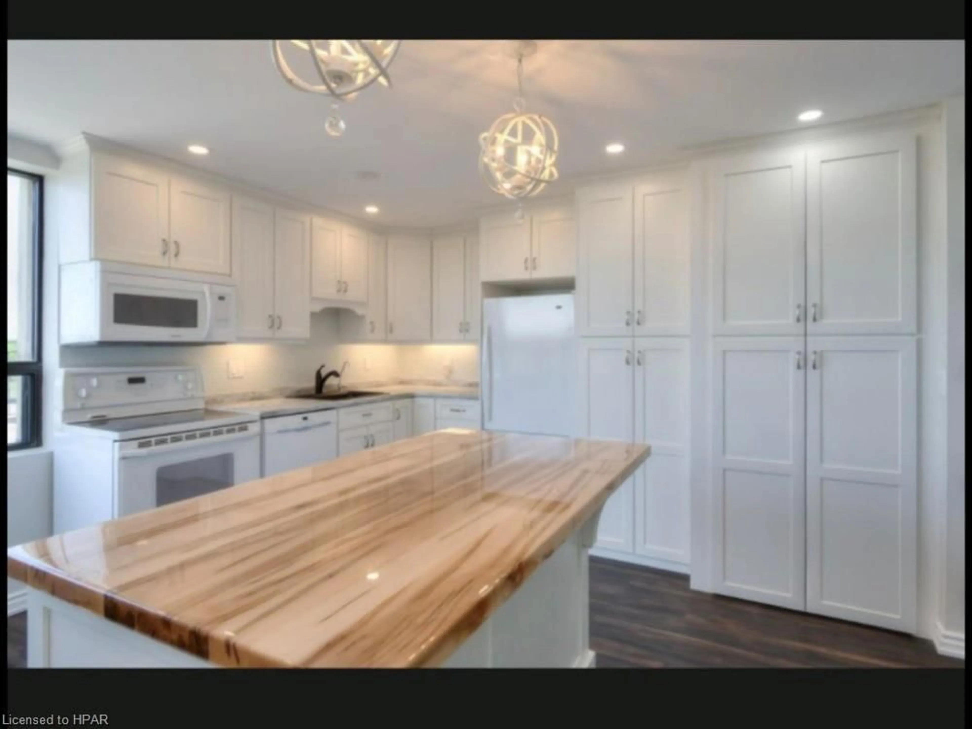 Contemporary kitchen for 11 Cobourg Street St #PH 1, Stratford Ontario N5A 3E4