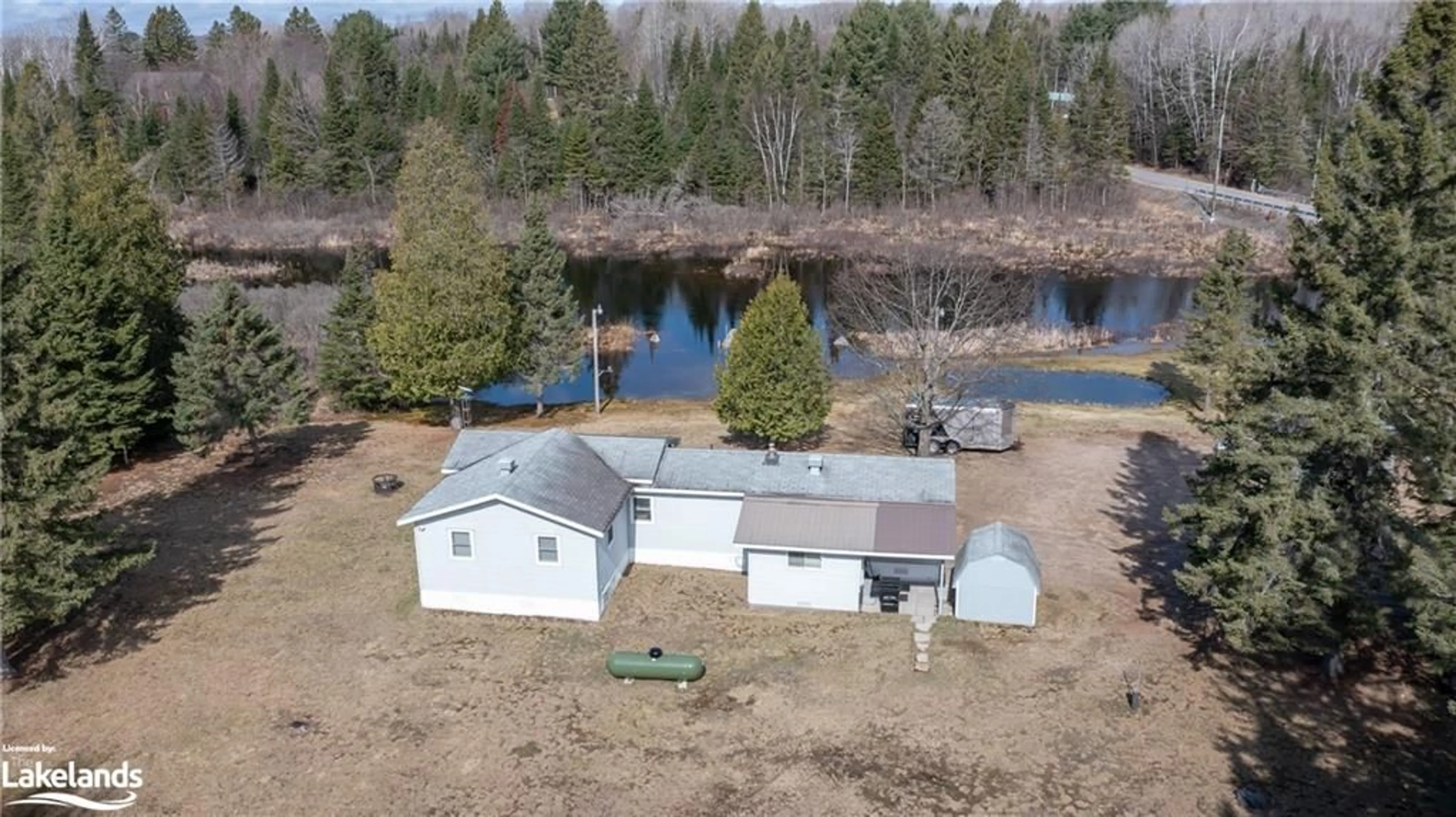 Cottage for 1653 Pickerel And Jack Lake Rd, Burk's Falls Ontario P0A 1C0