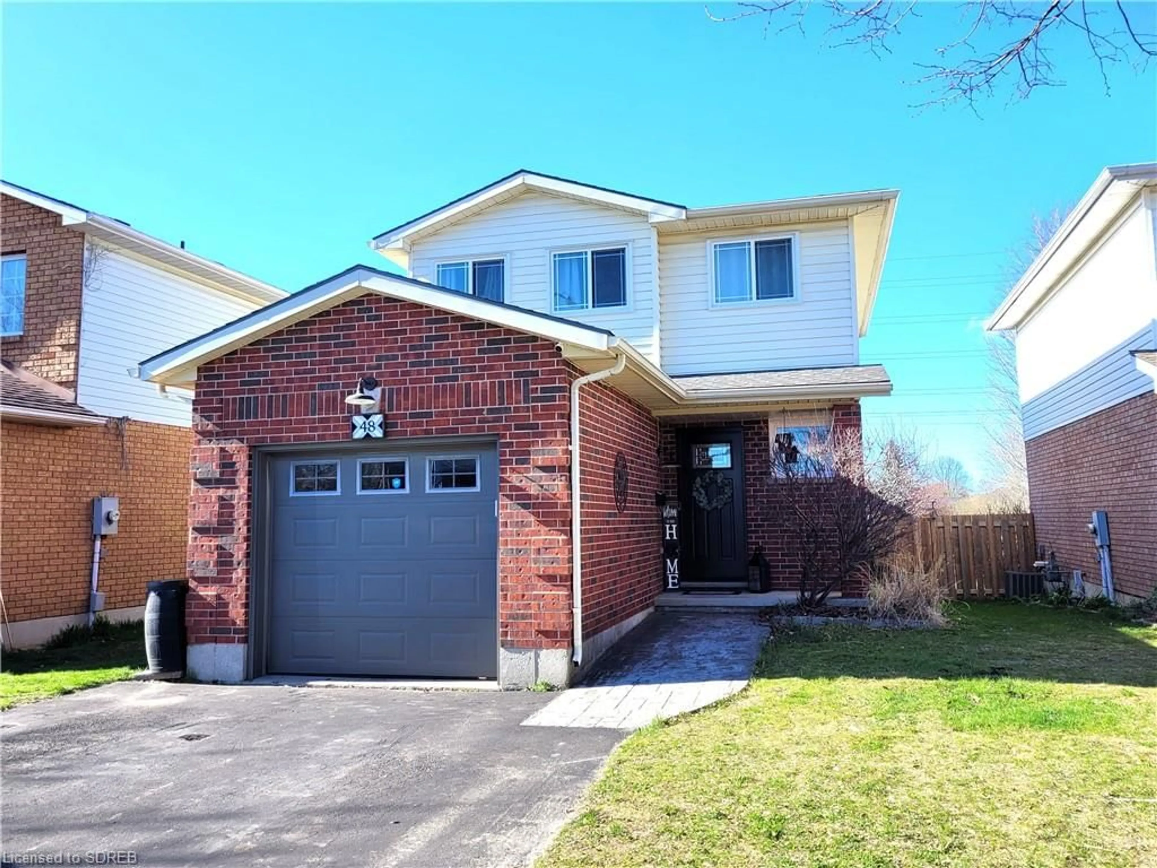 Home with brick exterior material for 48 Joseph St, Tillsonburg Ontario N4G 5M1