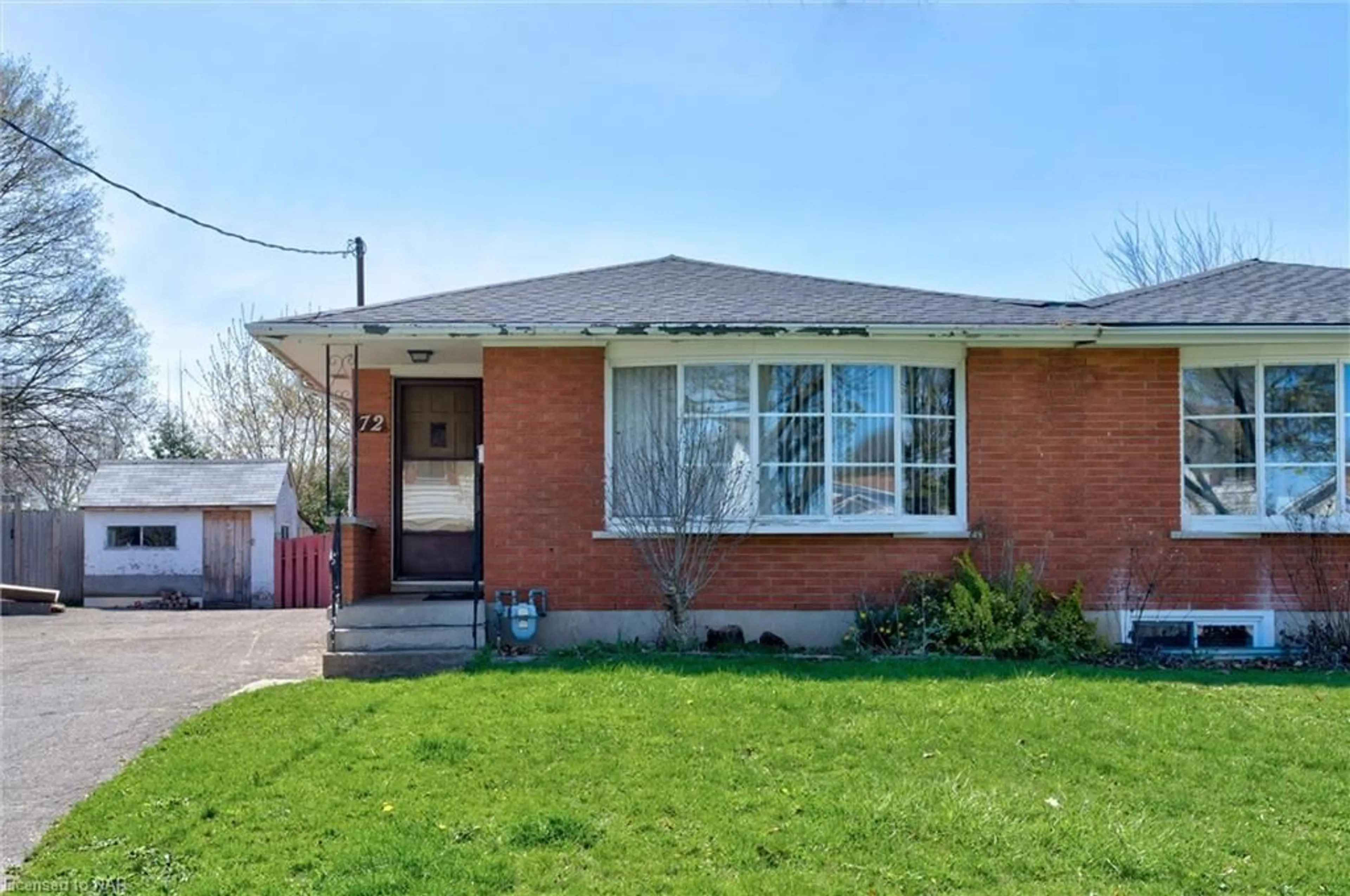Home with brick exterior material for 72 Ted St, St. Catharines Ontario L2N 1E5