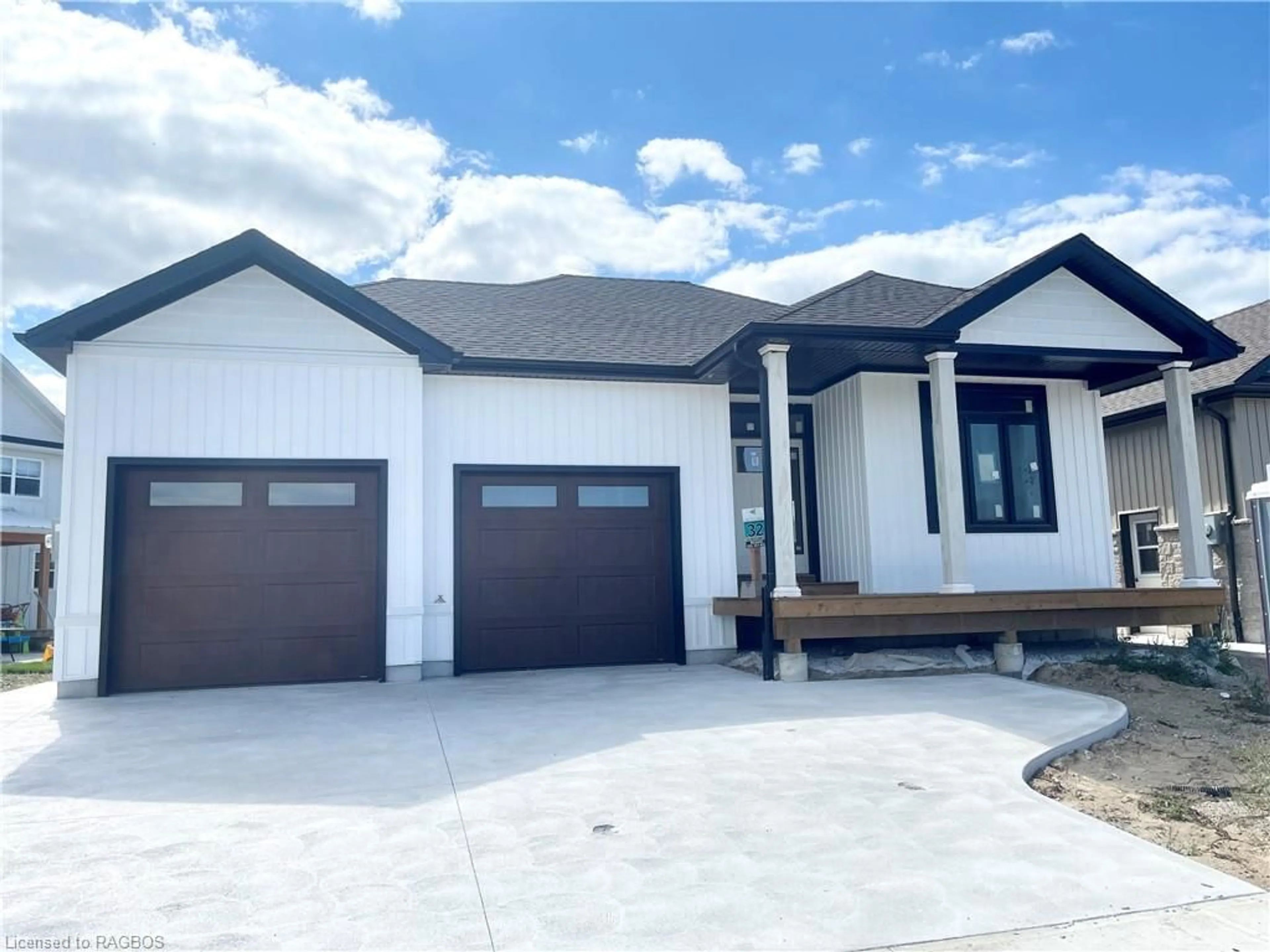 Frontside or backside of a home for 151 Westlinks Dr, Saugeen Shores Ontario N0H 2C3