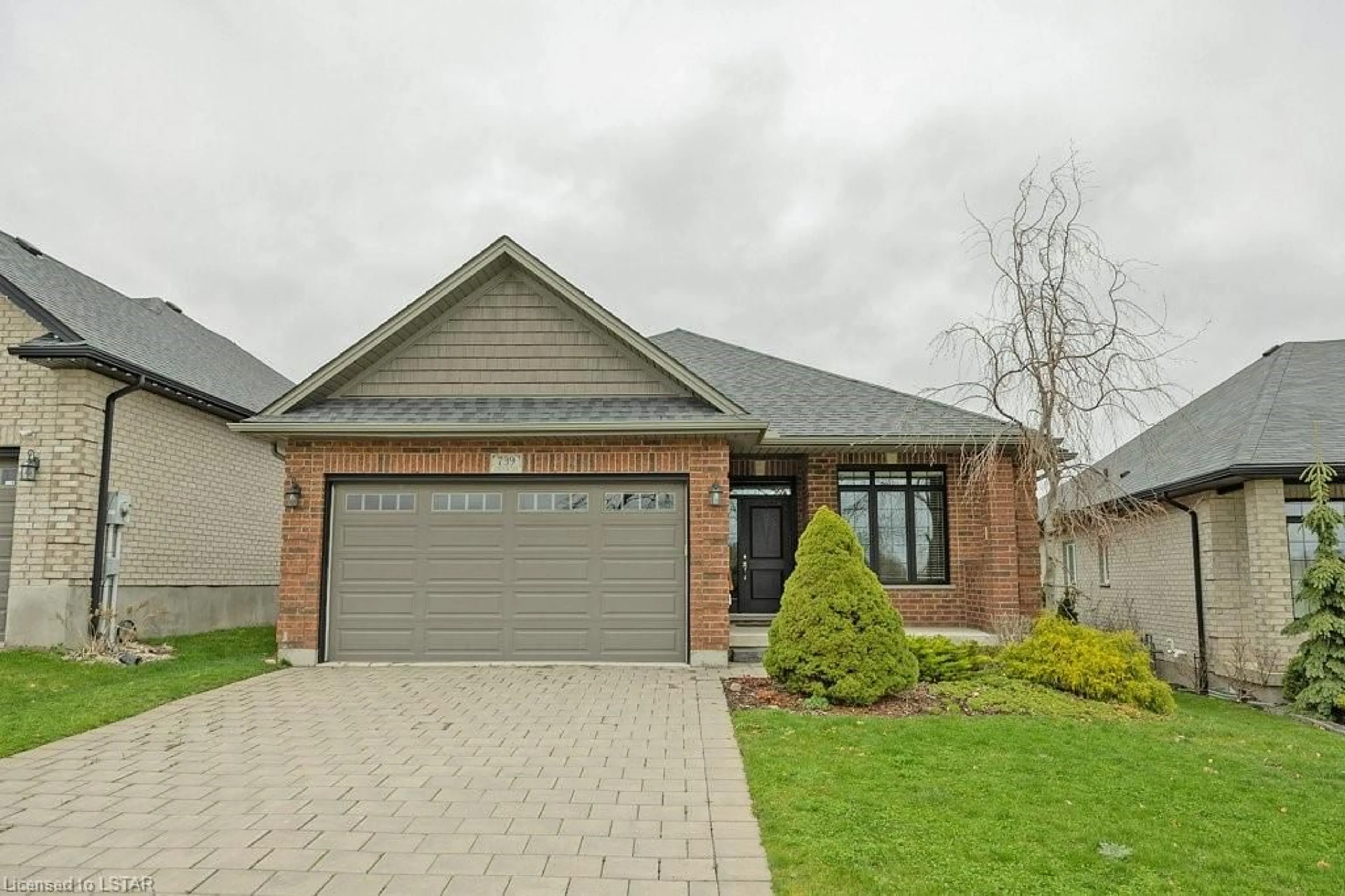 Frontside or backside of a home for 739 Longworth Rd, London Ontario N6K 0B5