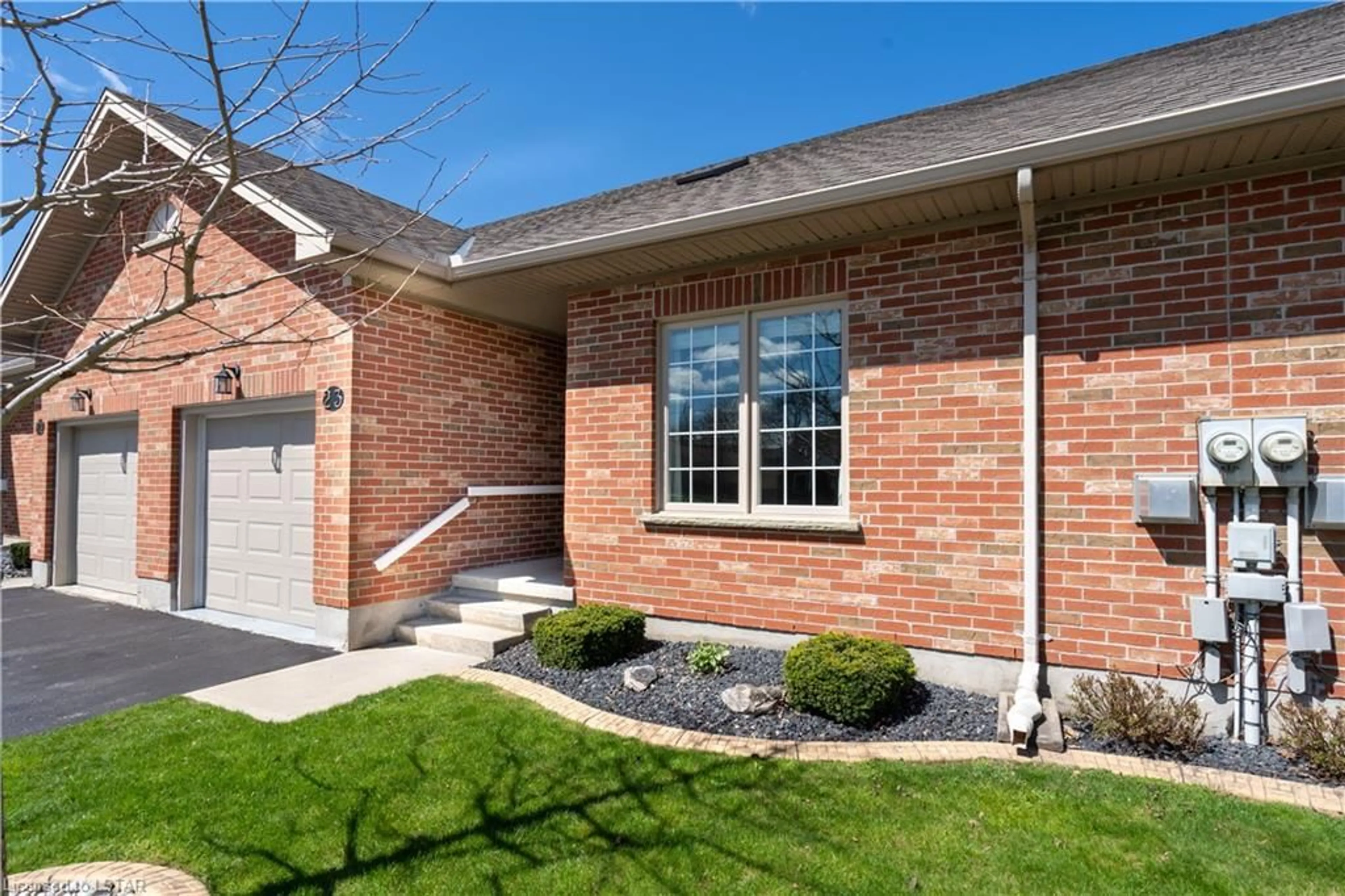 Home with brick exterior material for 307 Metcalfe St #23, Strathroy Ontario N7G 1R1