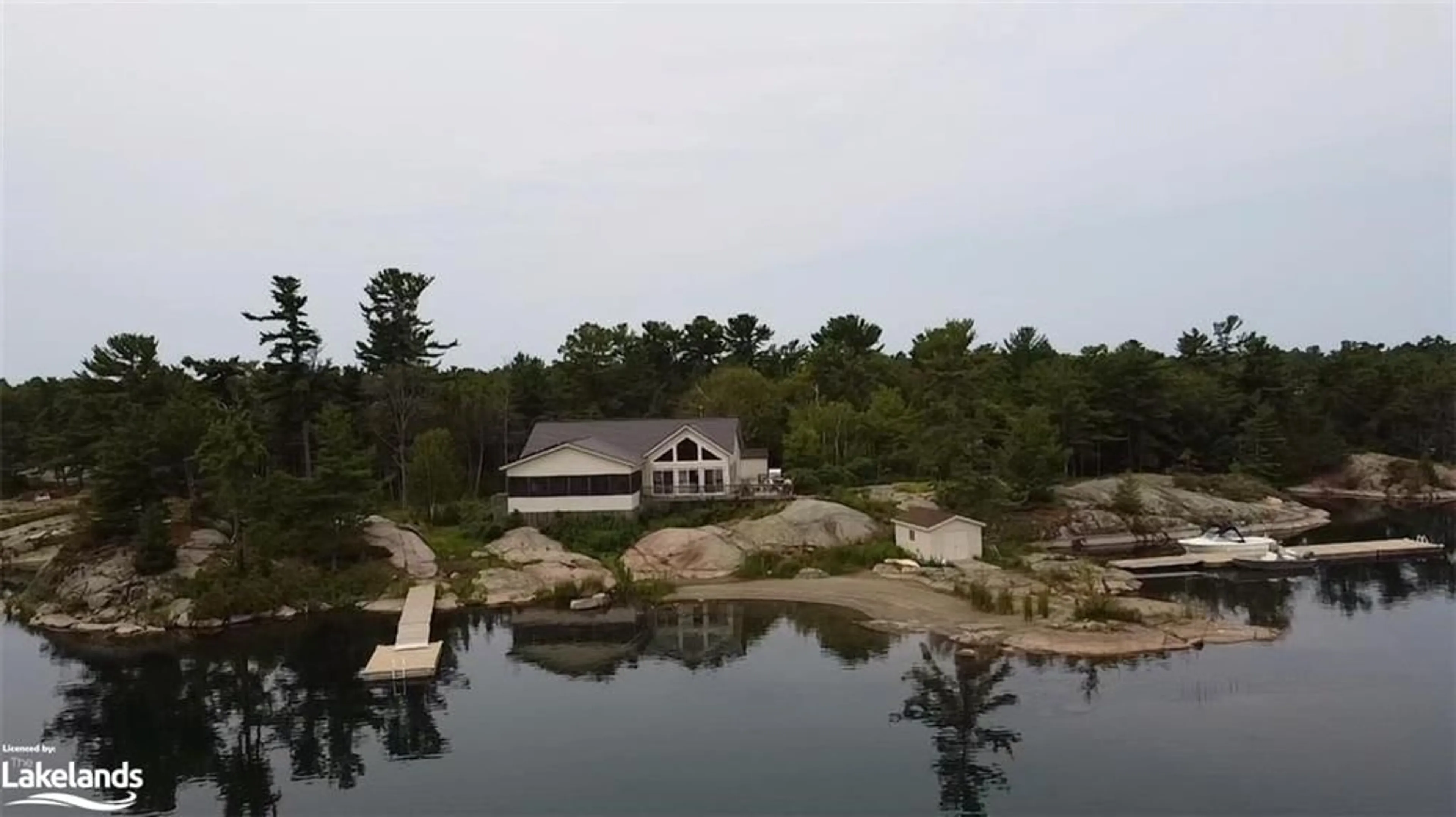 Cottage for 1 B844 Island, Pointe au Baril Ontario P0G 1K0