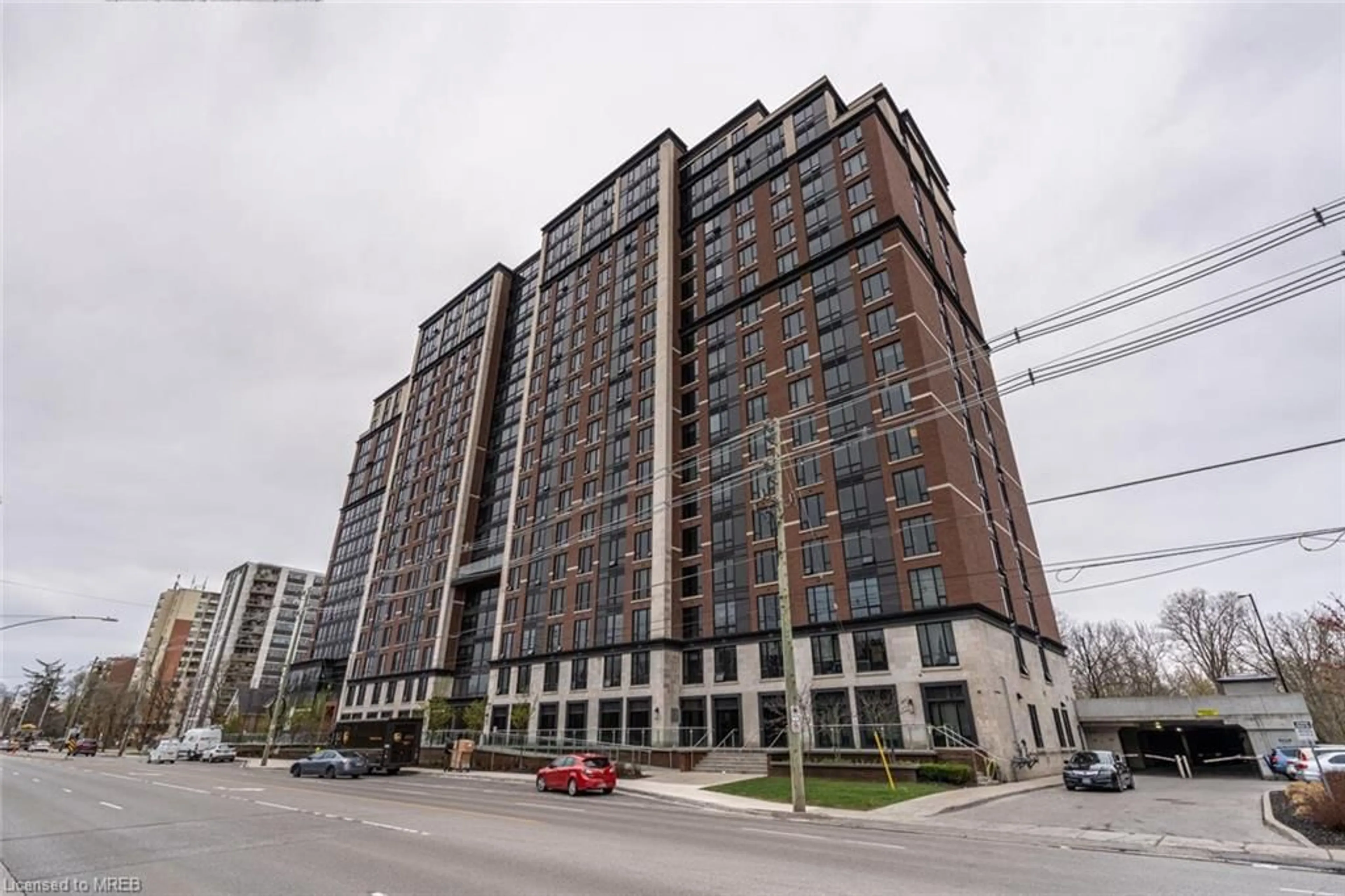A pic from exterior of the house or condo for 1235 Richmond St #1701, London Ontario N6A 0C1
