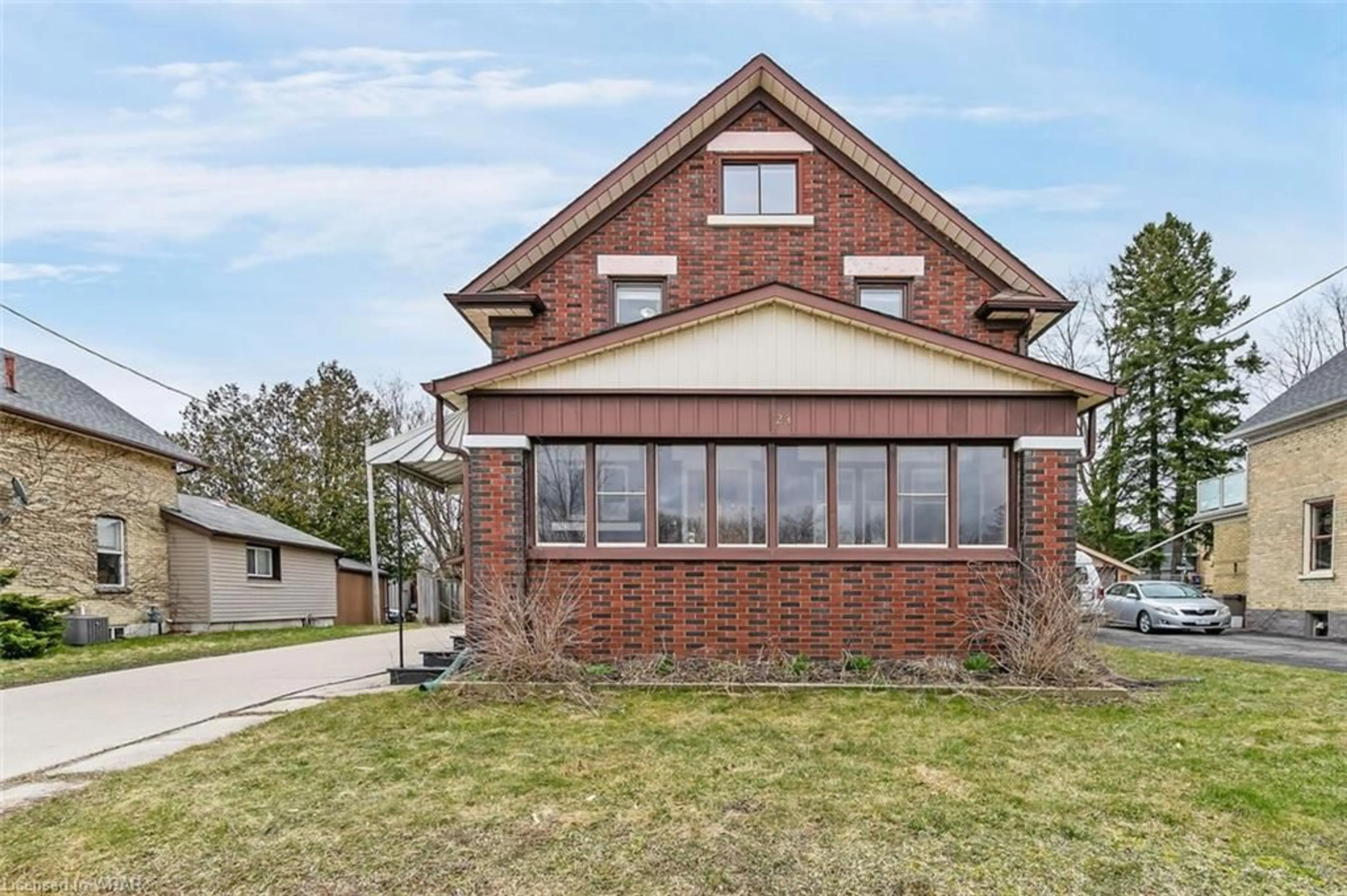 Home with brick exterior material for 23 Wilhelm St, Kitchener Ontario N2H 5R7