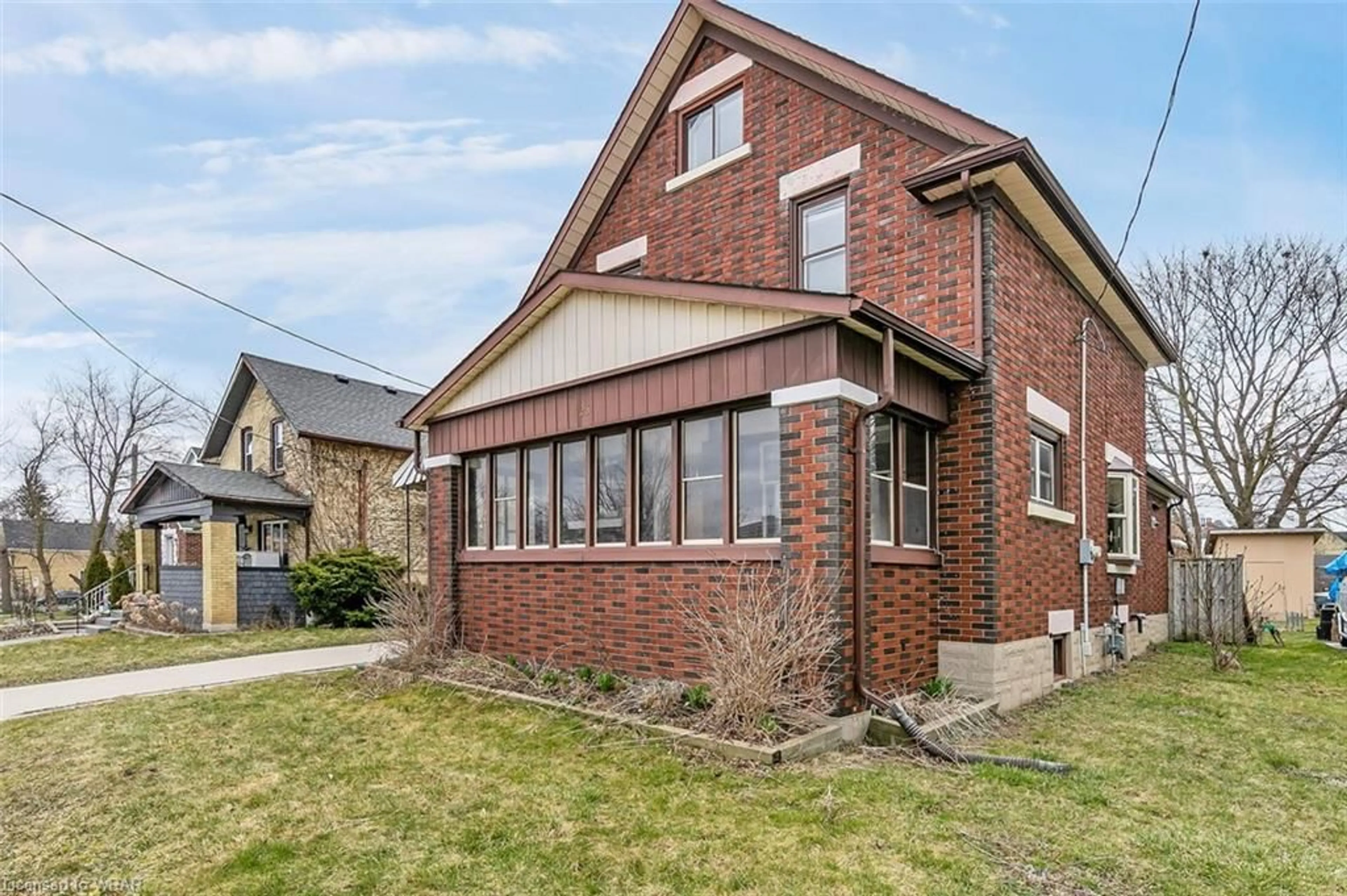 Home with brick exterior material for 23 Wilhelm St, Kitchener Ontario N2H 5R7