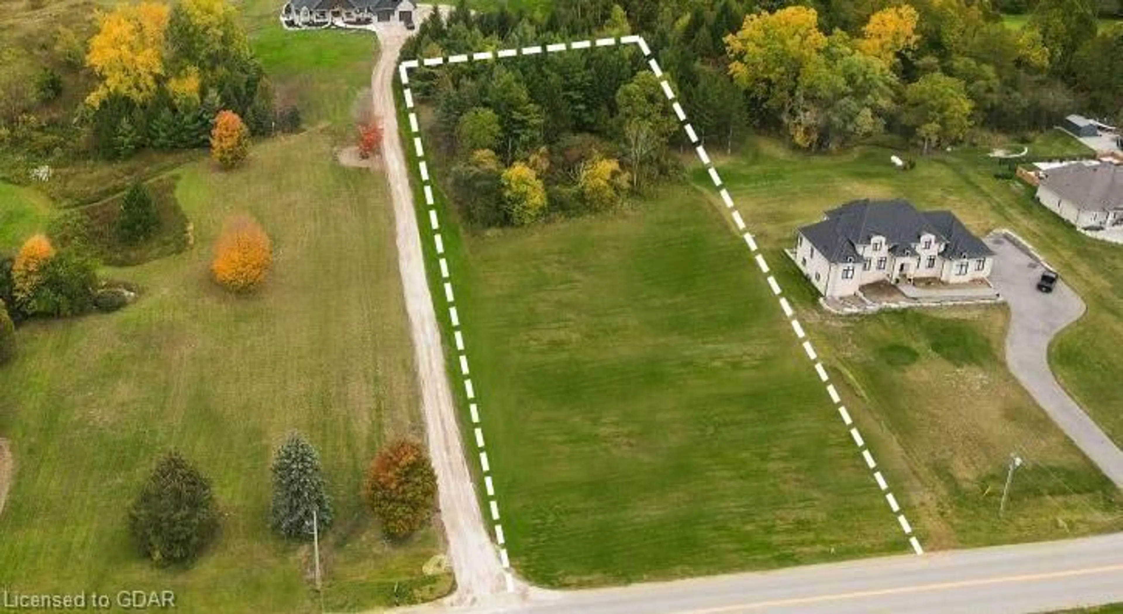 Fenced yard for 304 East River Rd, St. George Ontario N0E 1N0