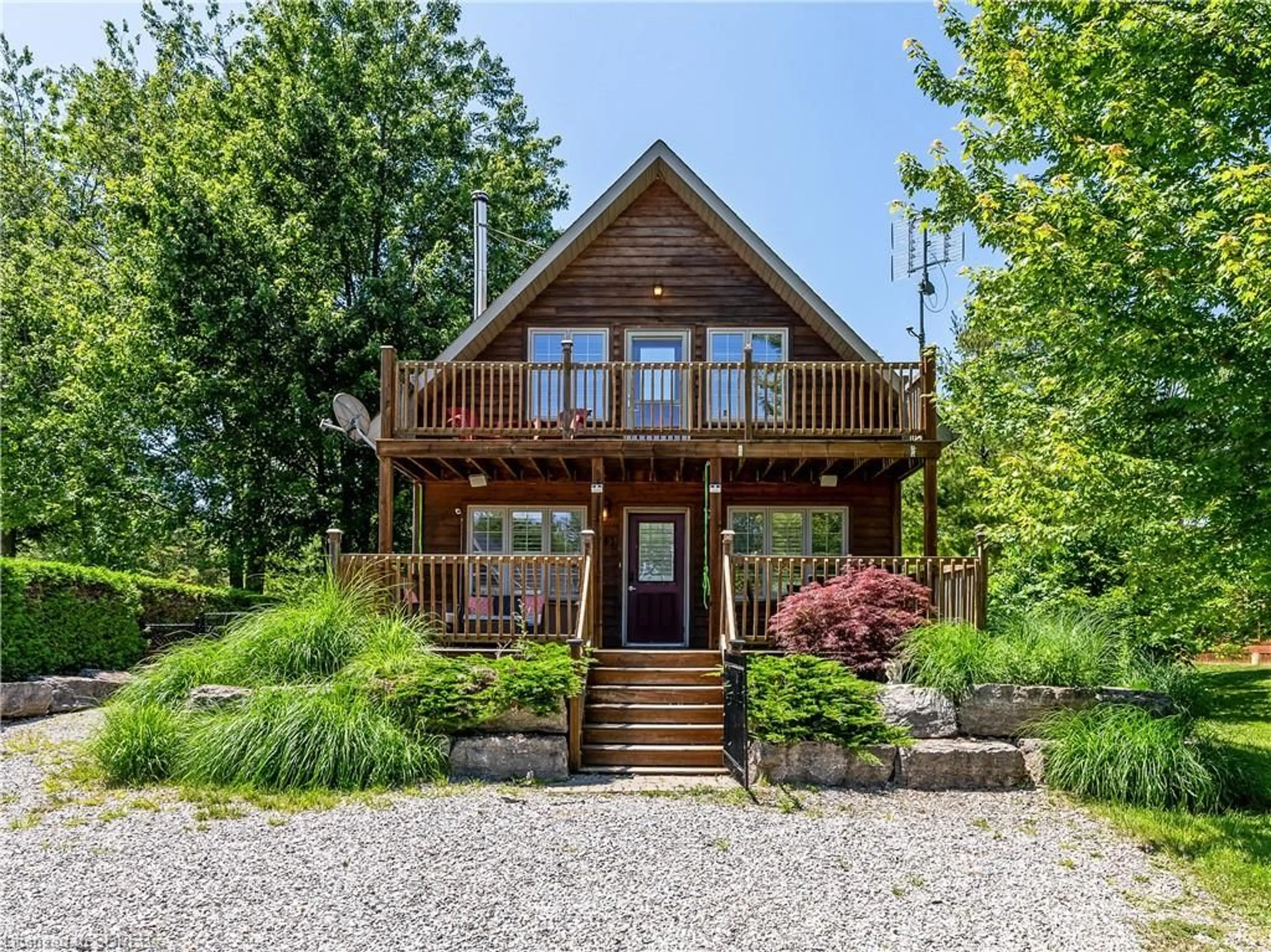 Cottage for 341 Cedar Drive Dr, Turkey Point Ontario N0E 1T0