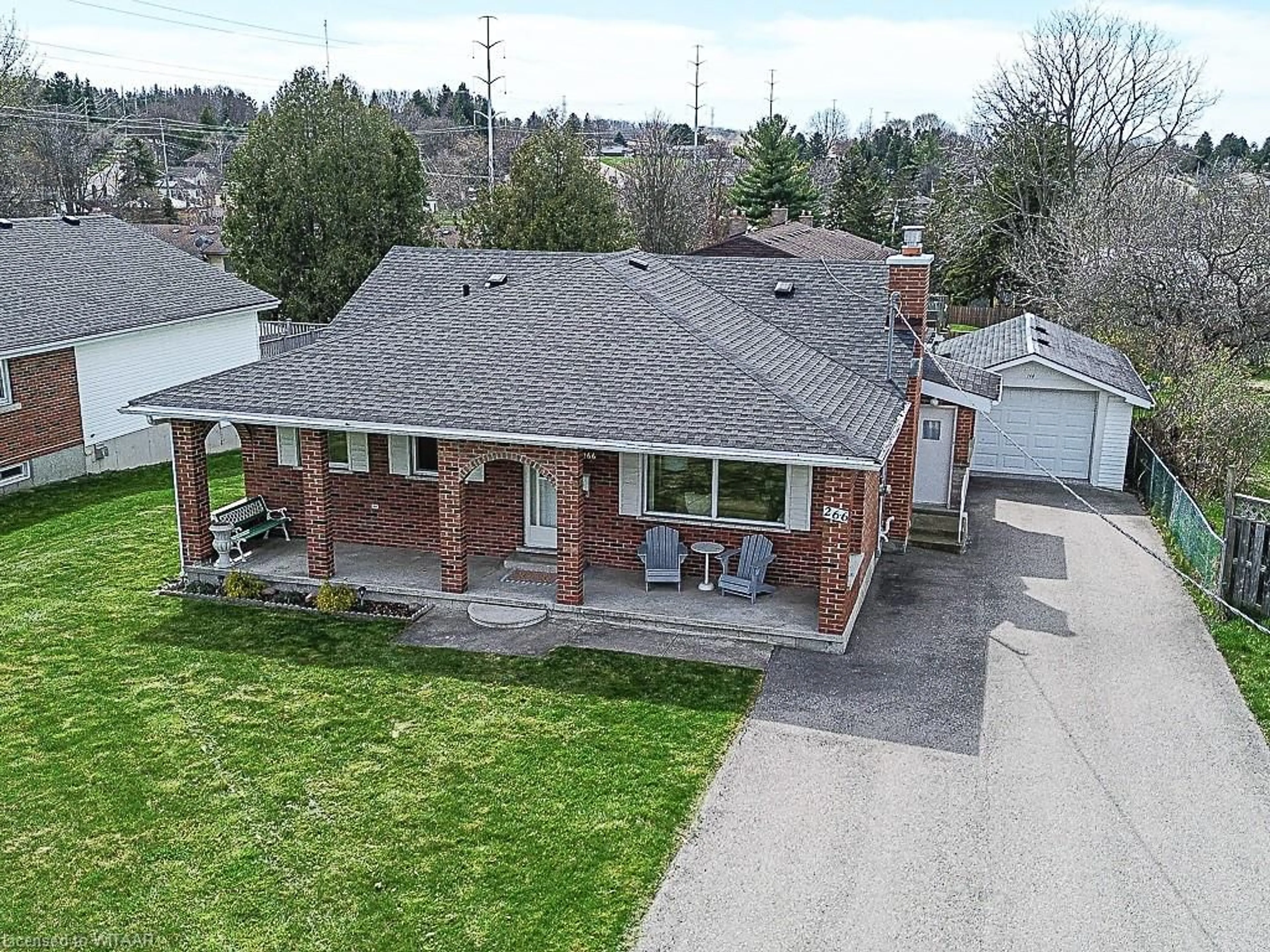 Frontside or backside of a home for 266 Russell St, Woodstock Ontario N4S 2Z4