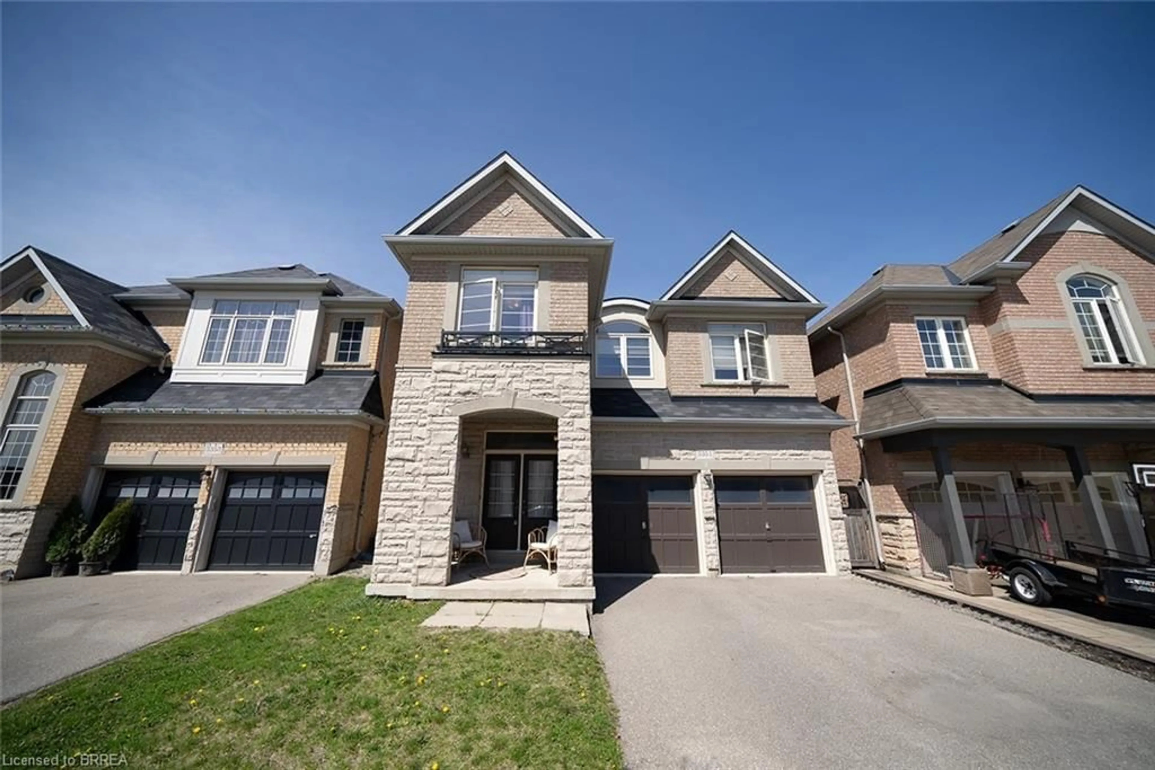 Frontside or backside of a home for 3351 Moses Way, Burlington Ontario L7M 0L4