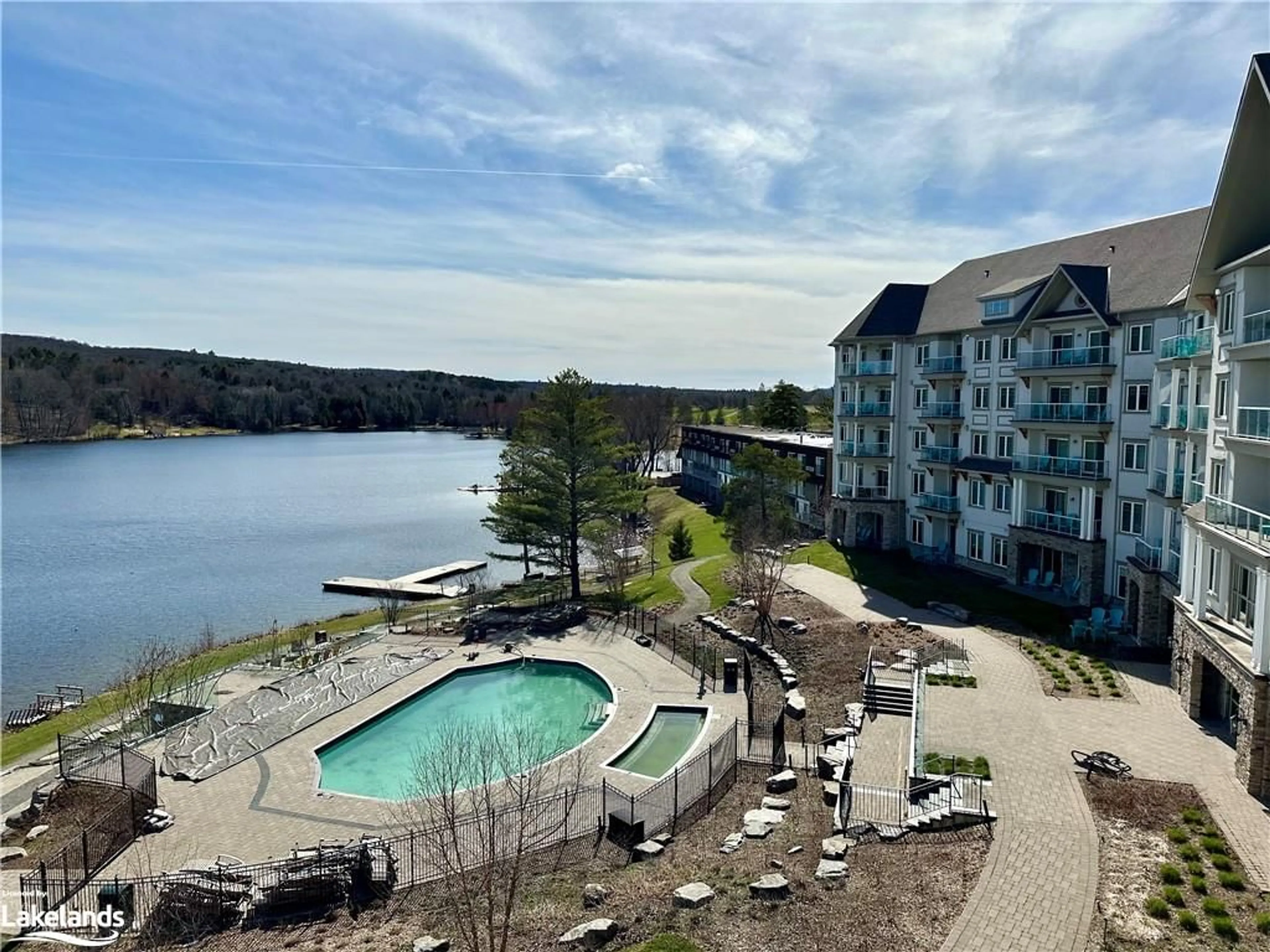 Lakeview for 25 Pen Lake Point Rd #319, Huntsville Ontario P1H 1A9