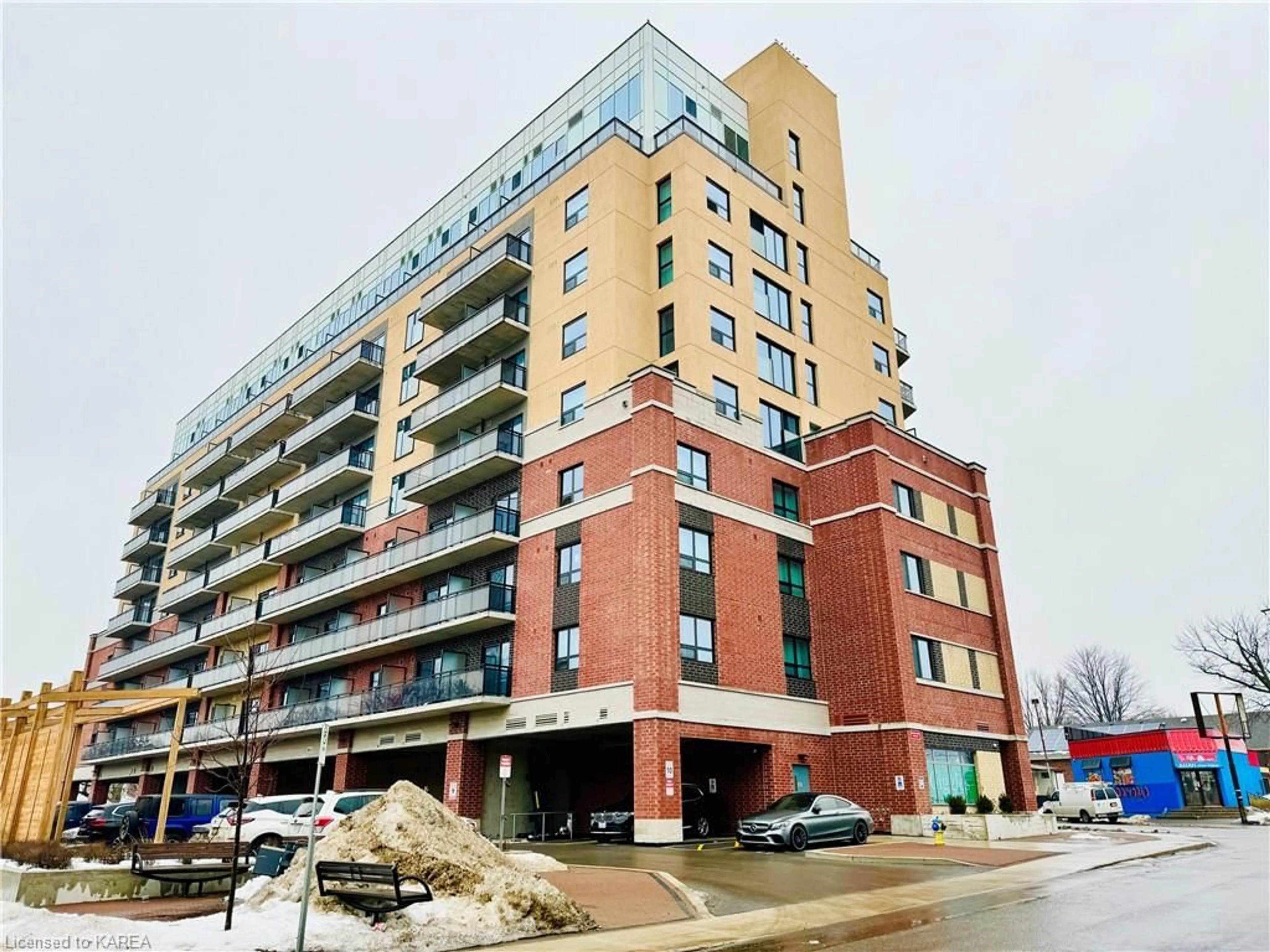 A pic from exterior of the house or condo for 652 Princess St #1011, Kingston Ontario K7L 1E5