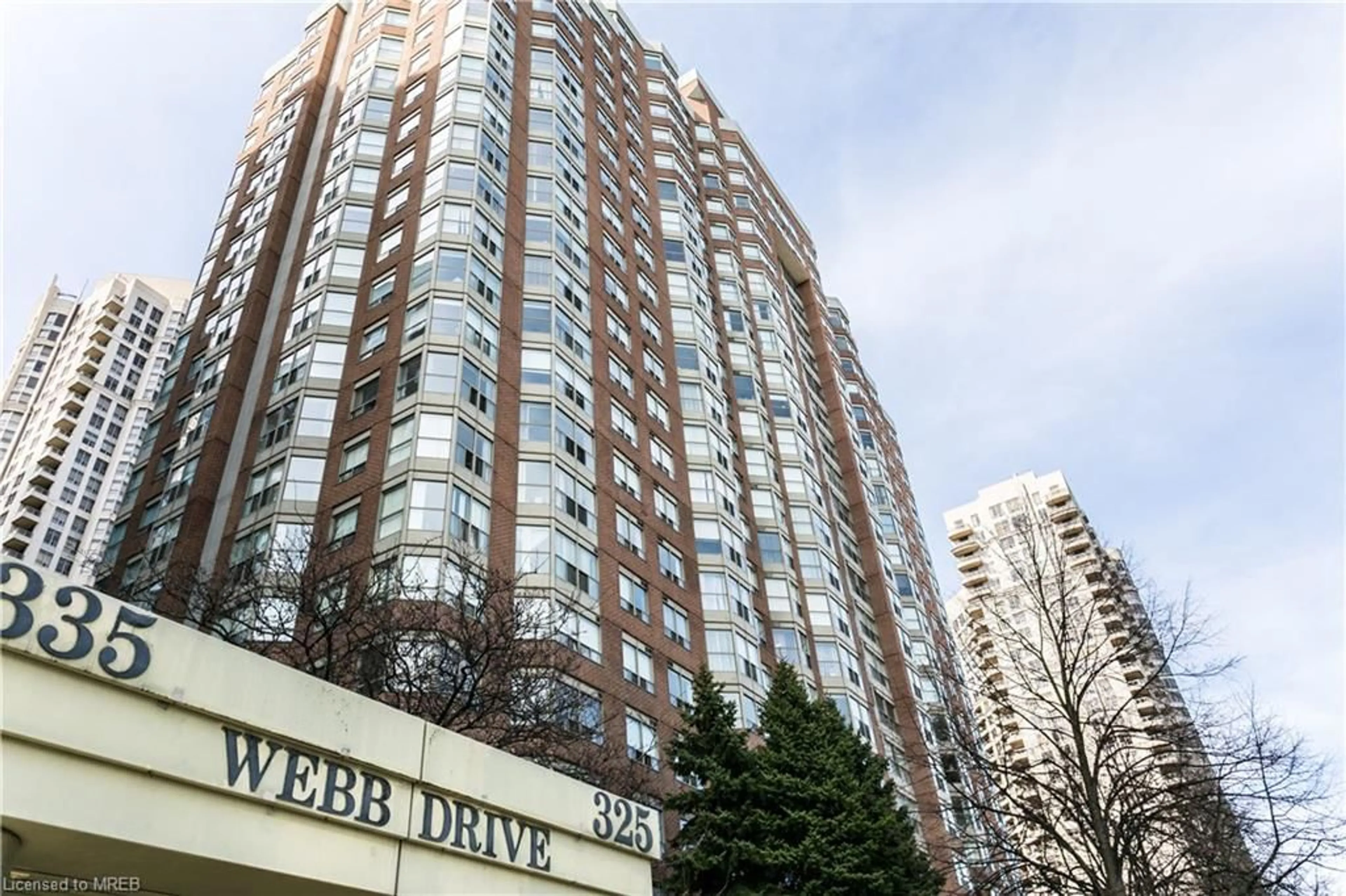 A pic from exterior of the house or condo for 325 Webb Dr #1105, Mississauga Ontario L5B 3Z9