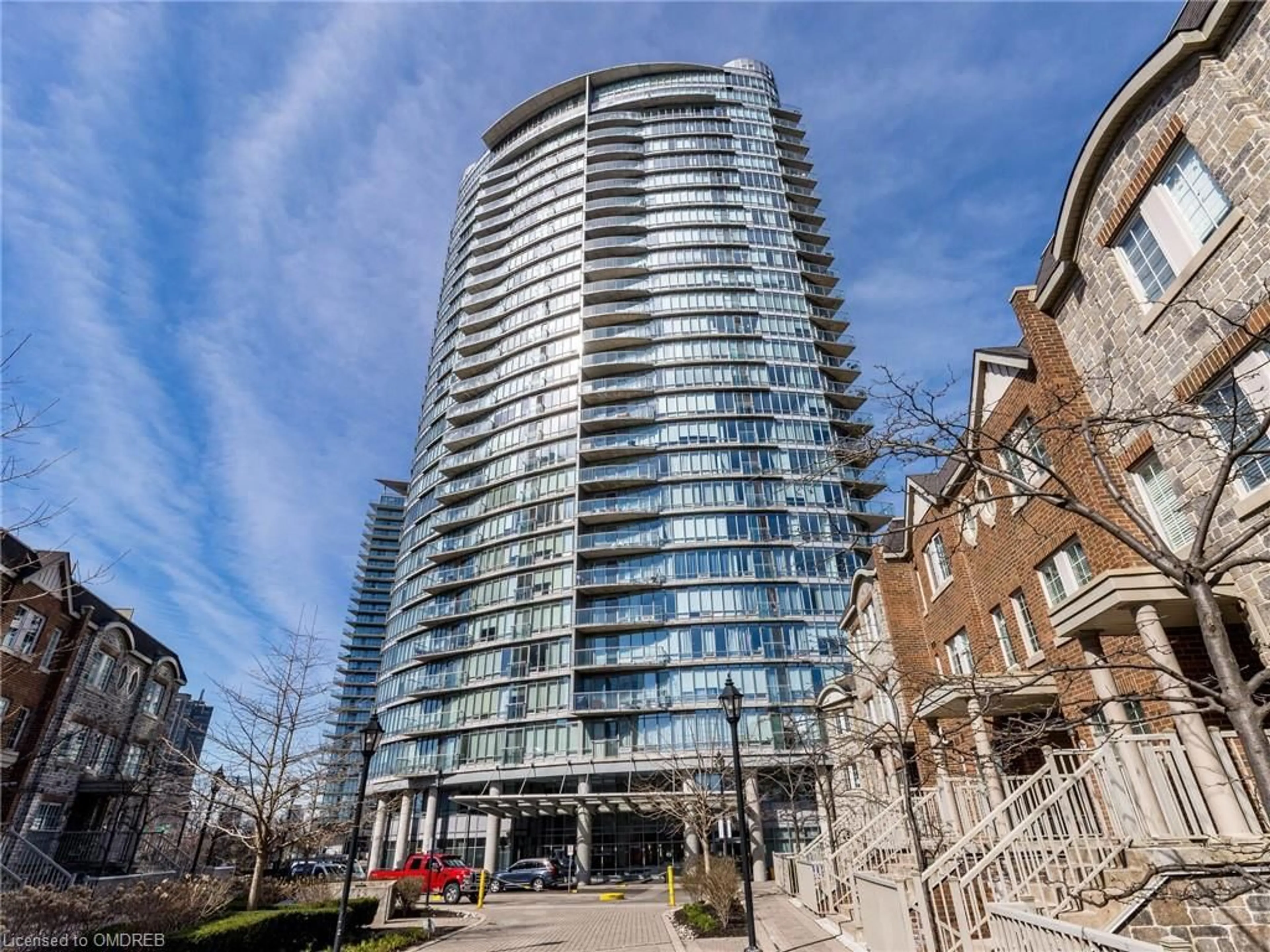 A pic from exterior of the house or condo for 15 Windermere Ave #1212, Toronto Ontario M6S 5A2